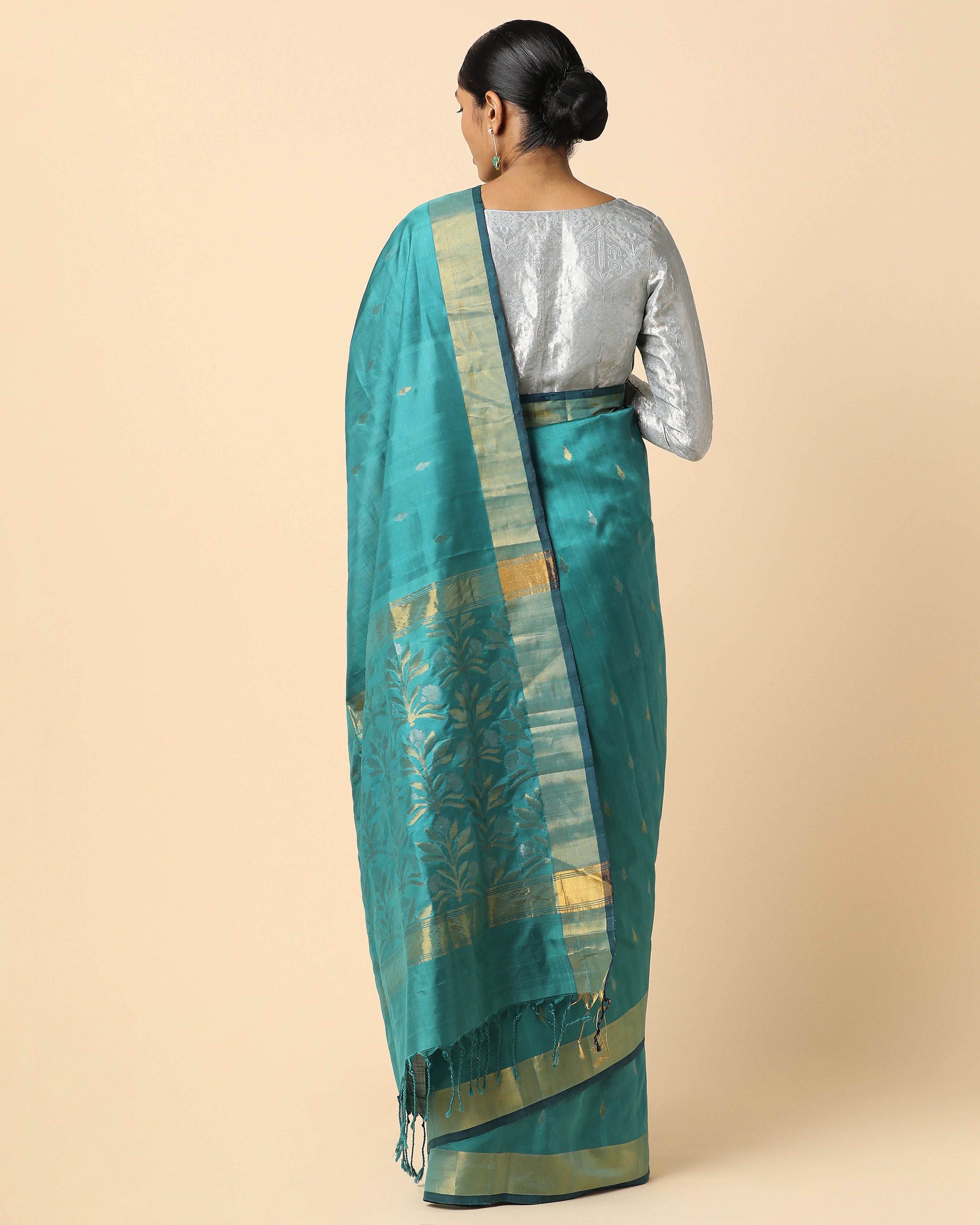 Kirtan Uppada Jamdani Silk Saree
