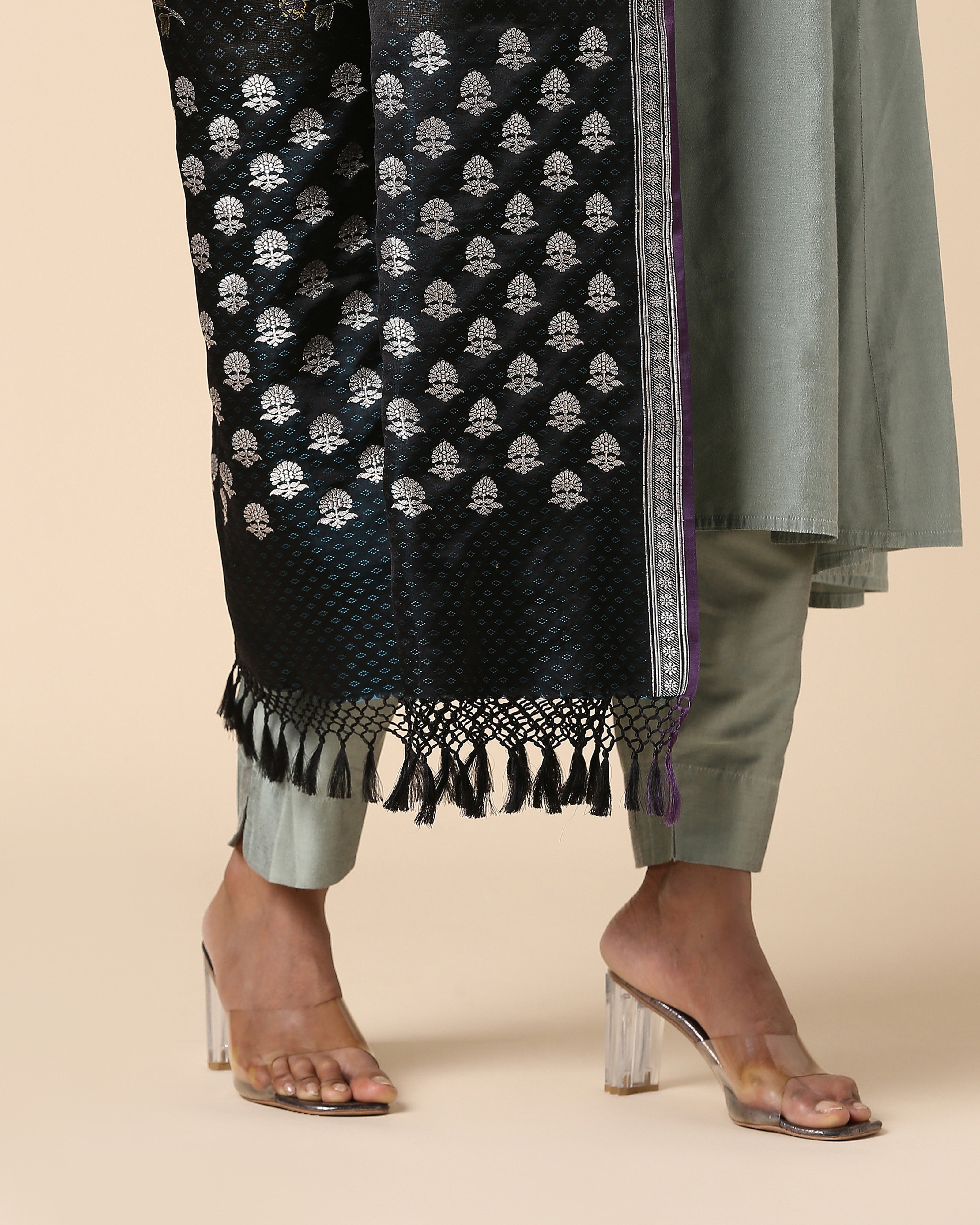 Shamiksha Banarasi Tanchoi And Kadwa Silk Dupatta