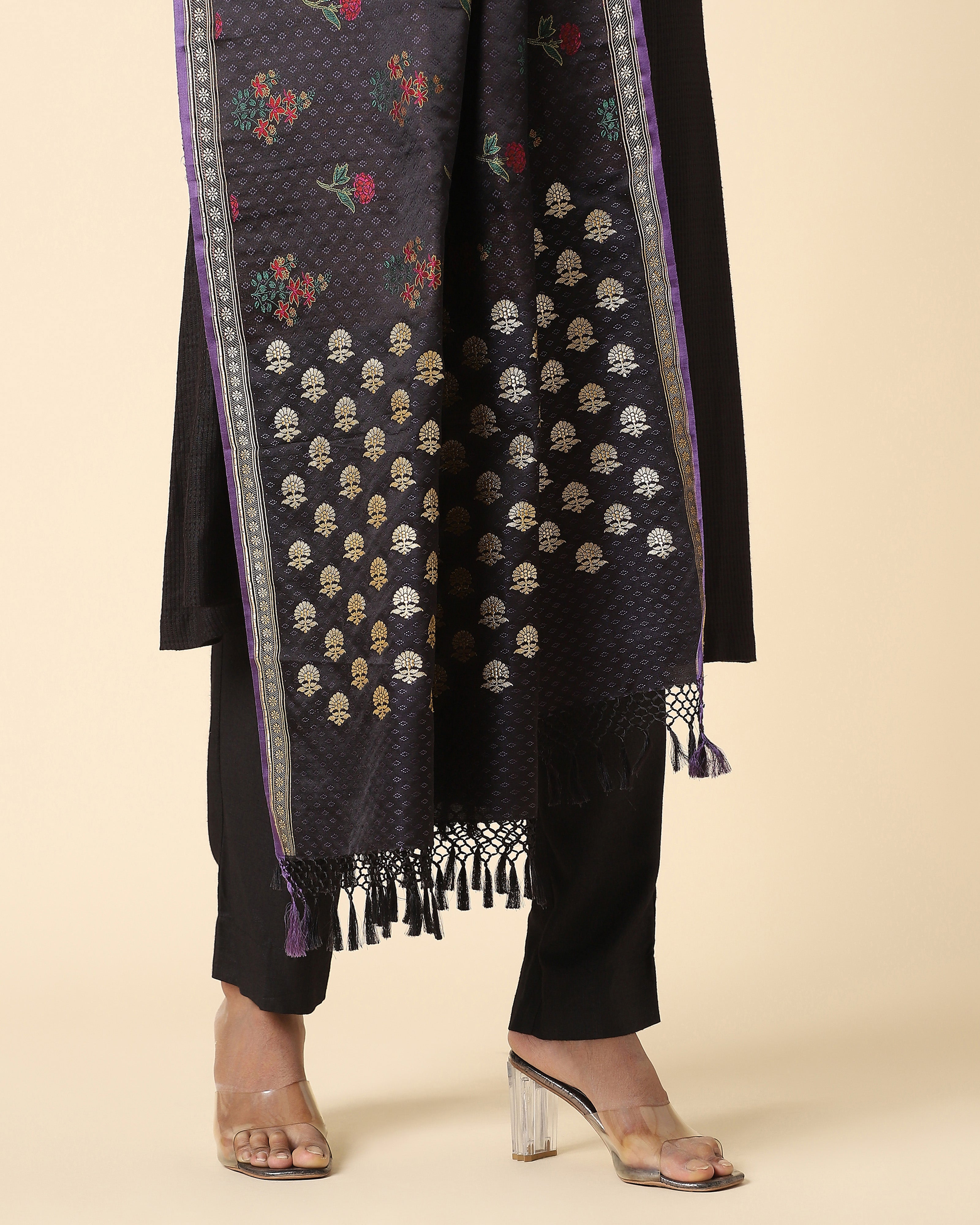 Shamiksha Banarasi Tanchoi And Kadwa Silk Dupatta