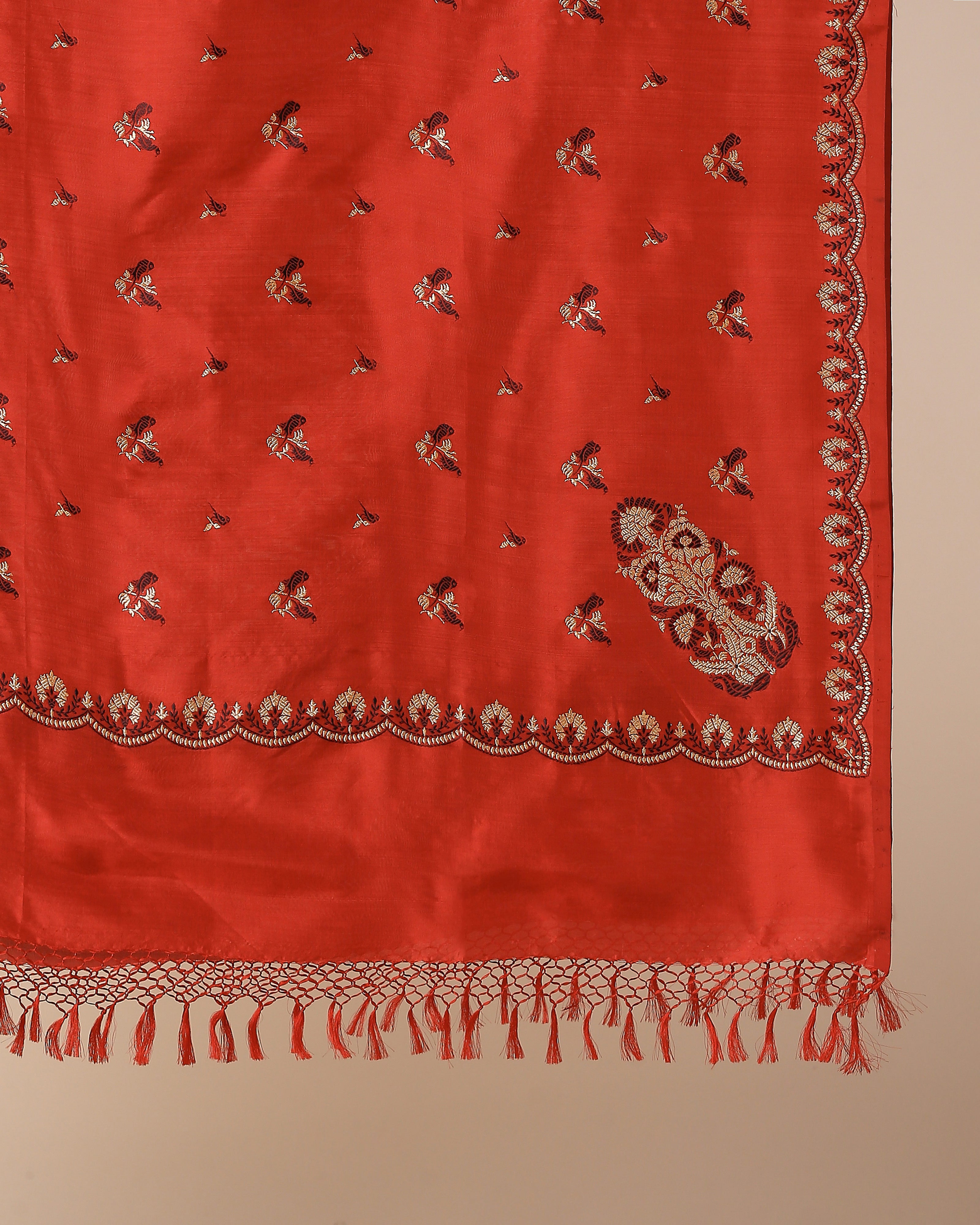 Nidhya Banarasi Kadwa Silk Dupatta