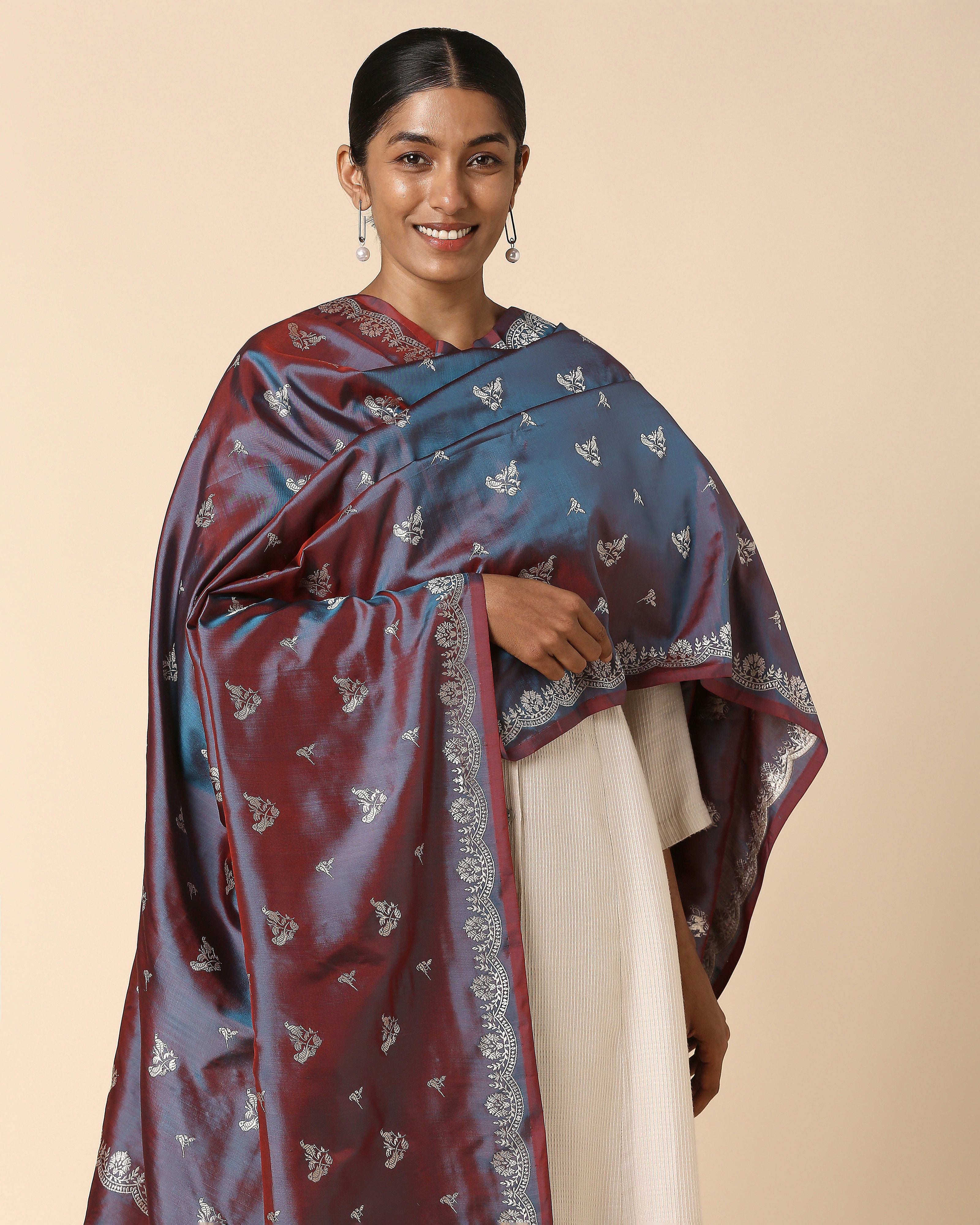 Nidhya Banarasi Kadwa Silk Dupatta
