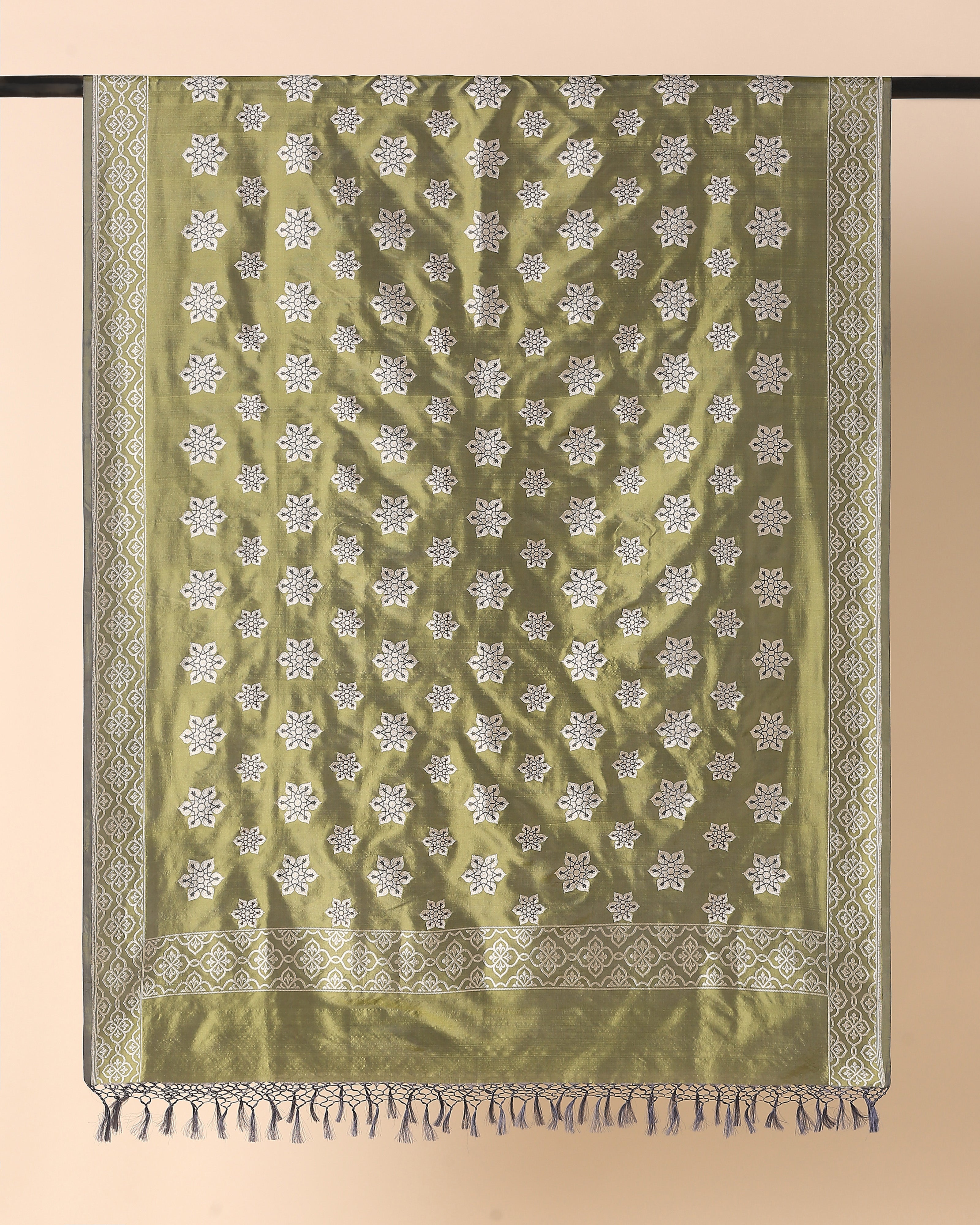 Amni Banarasi Kadwa Silk Dupatta