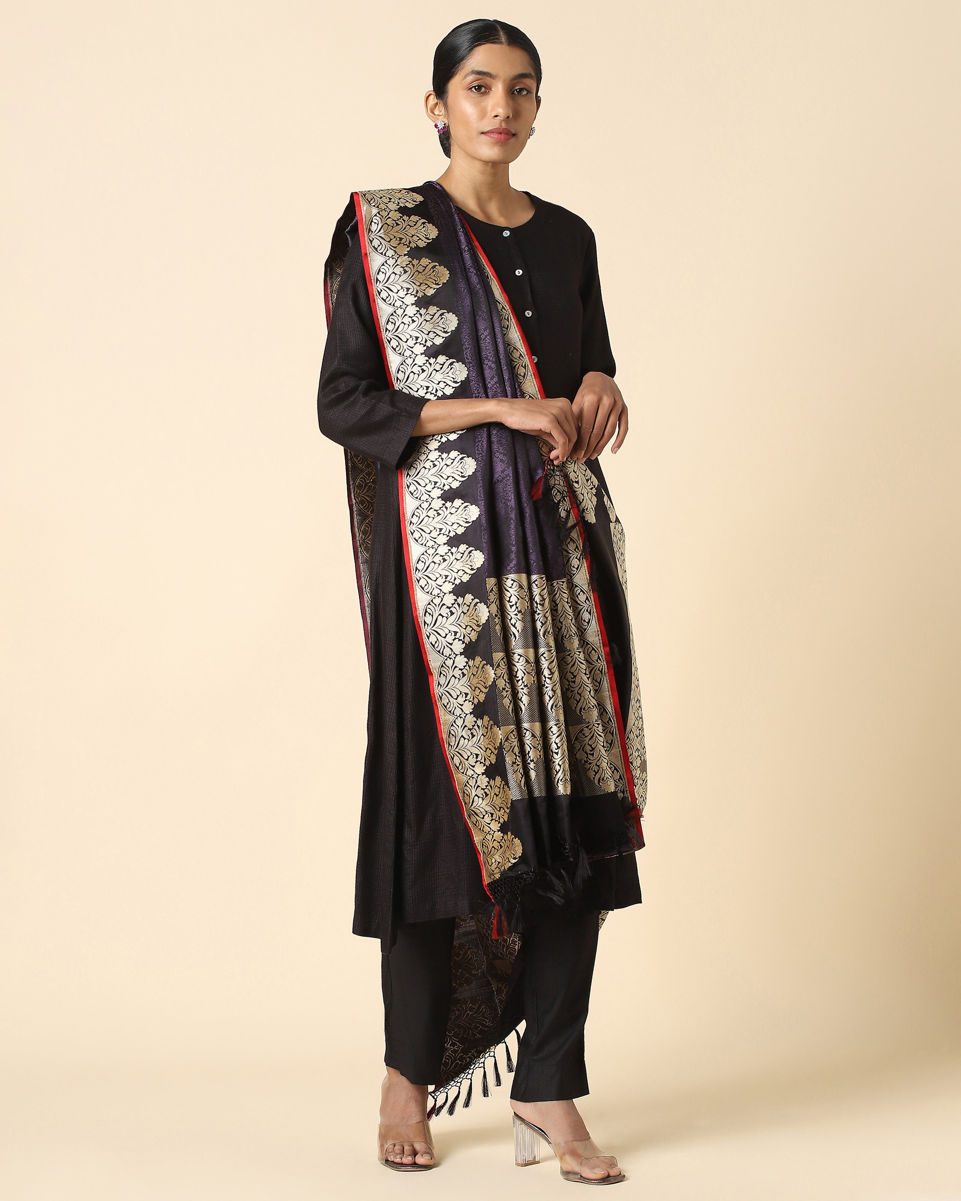 Tvarita Banarasi Tanchoi And Kadwa Silk Dupatta