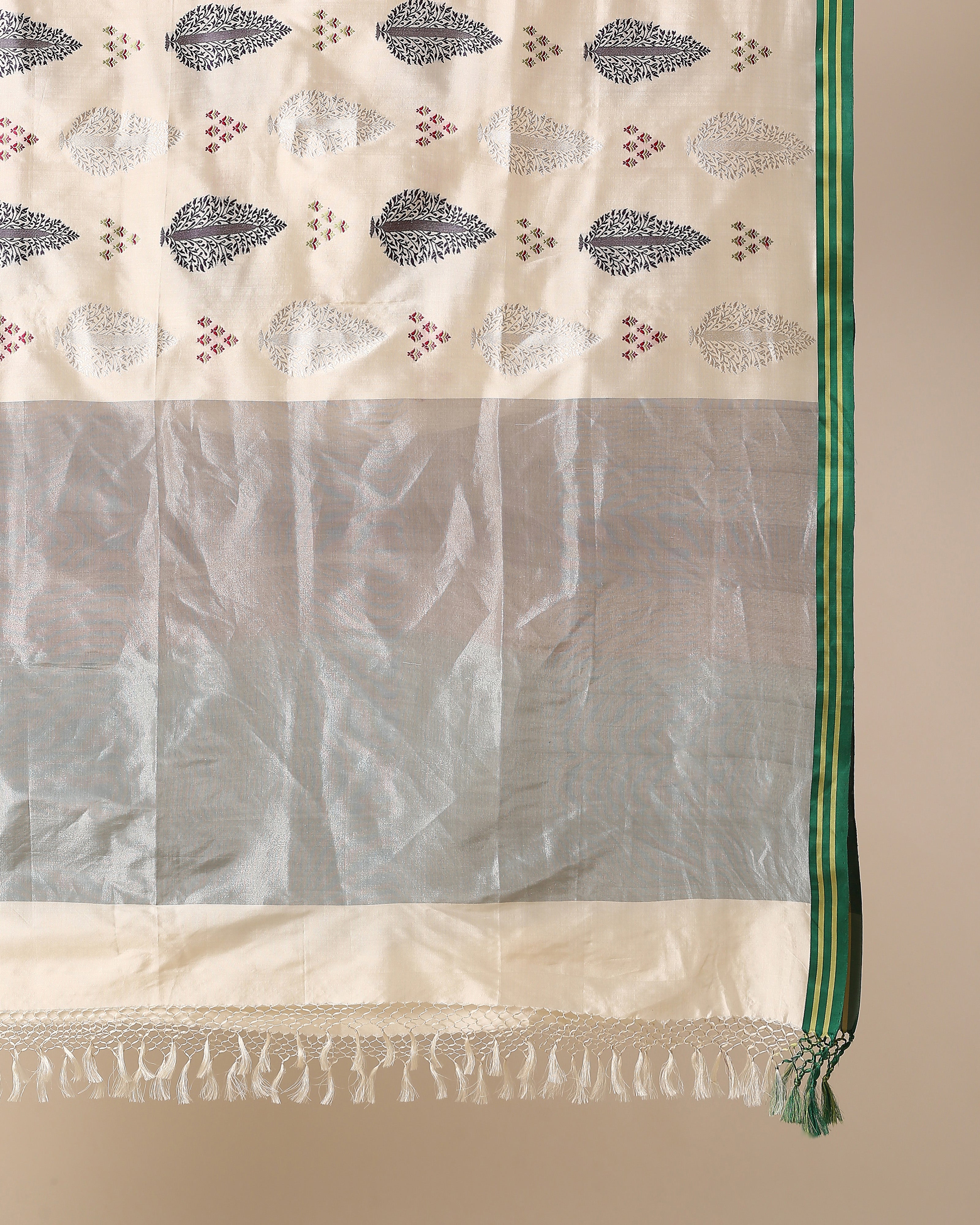Karalika Banarasi Kadwa Silk Dupatta