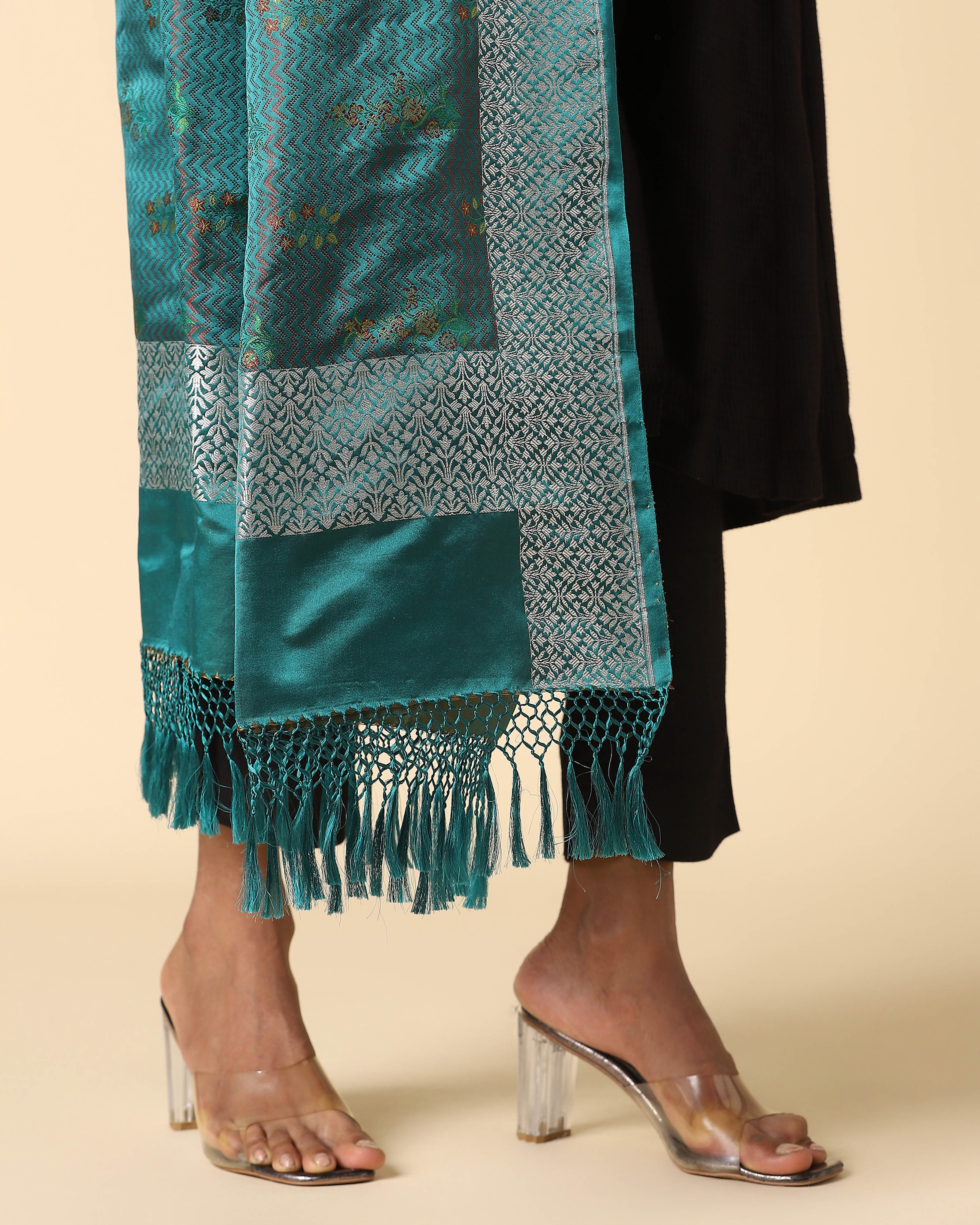 Santati Banarasi Tanchoi And Kadwa Silk Dupatta
