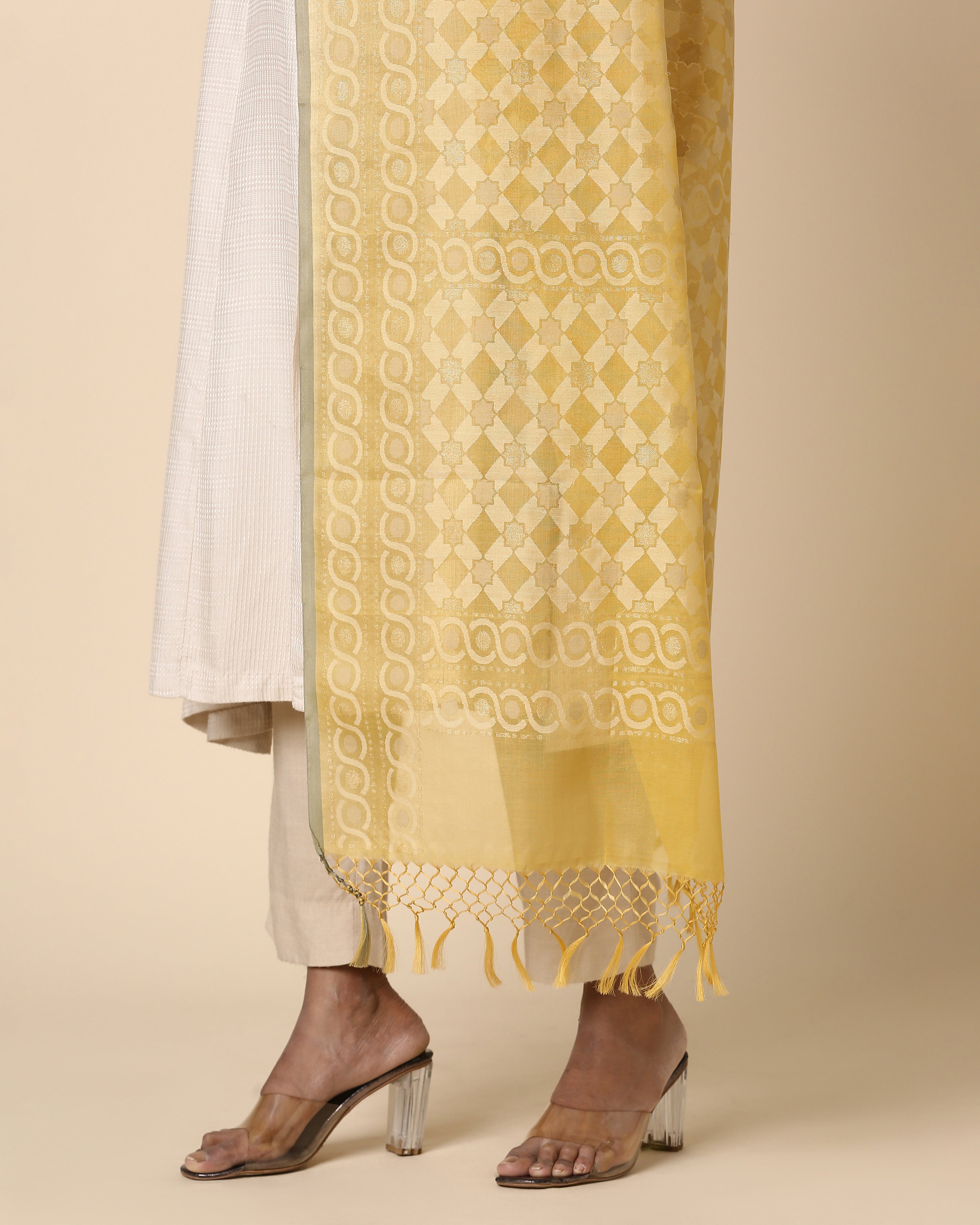 Kaliyah Banarasi Jamdani Silk Cotton Dupatta