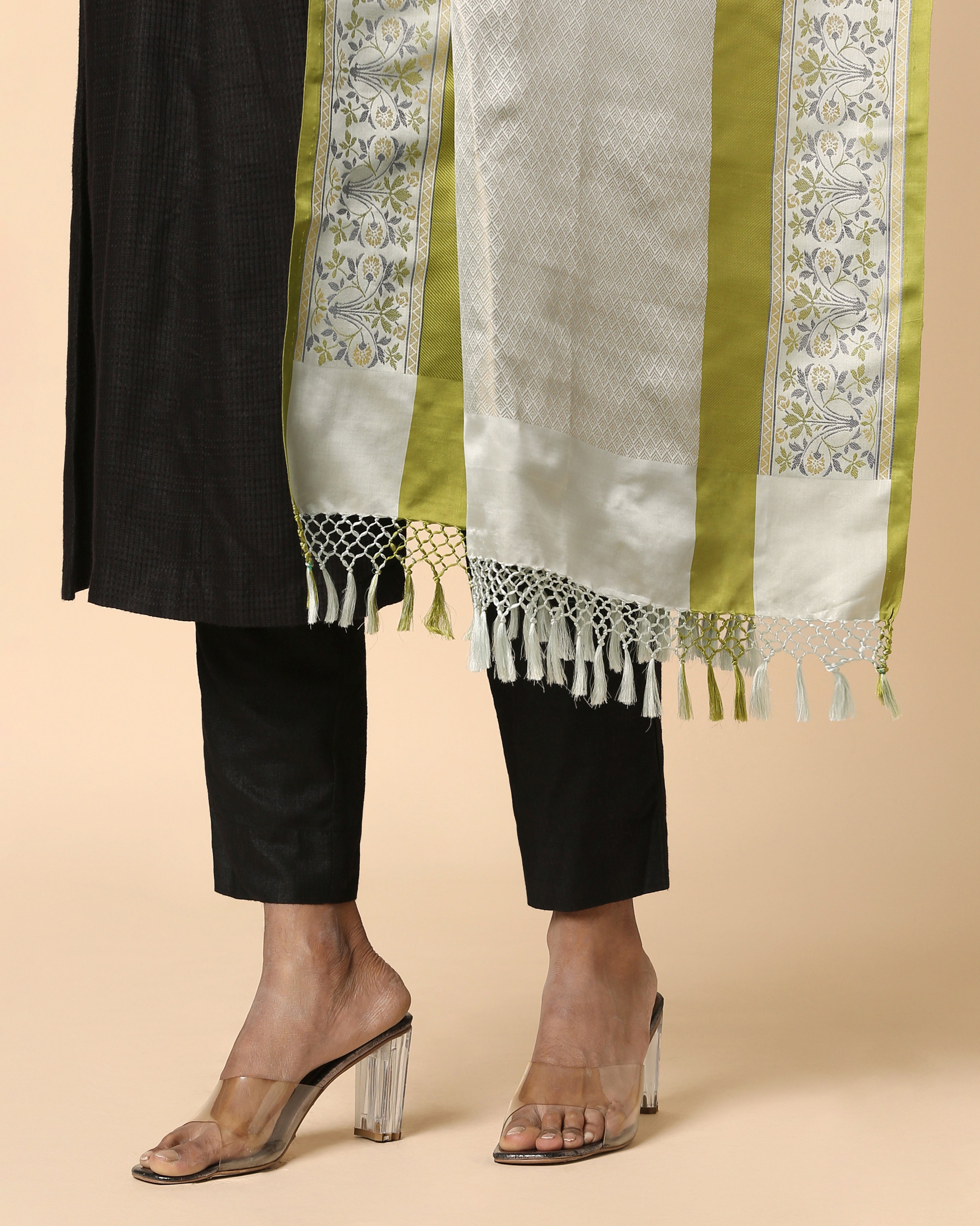 Thaimaa Banarasi Tanchoi Silk Dupatta