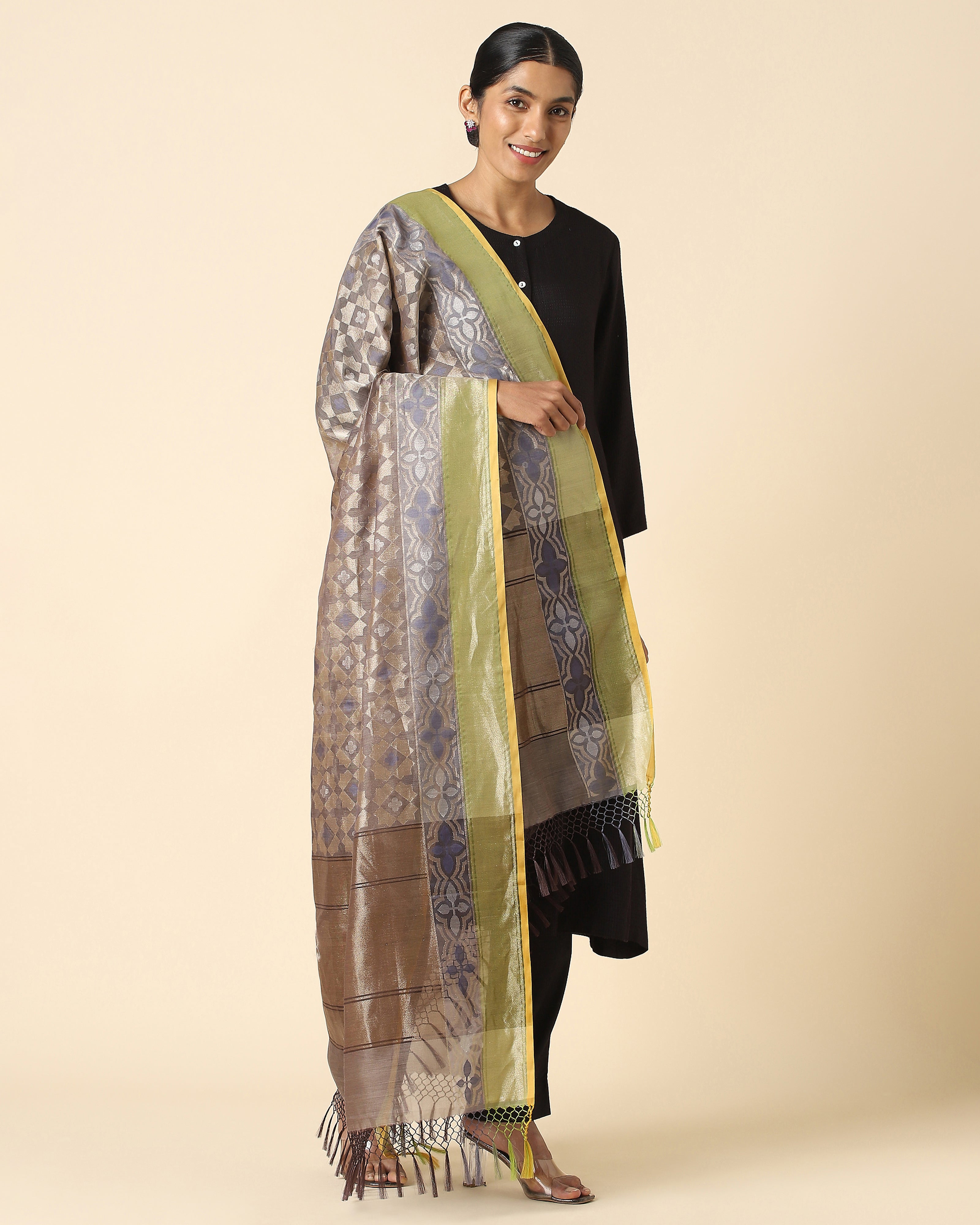Dua Banarasi Jamdani Silk Cotton Dupatta