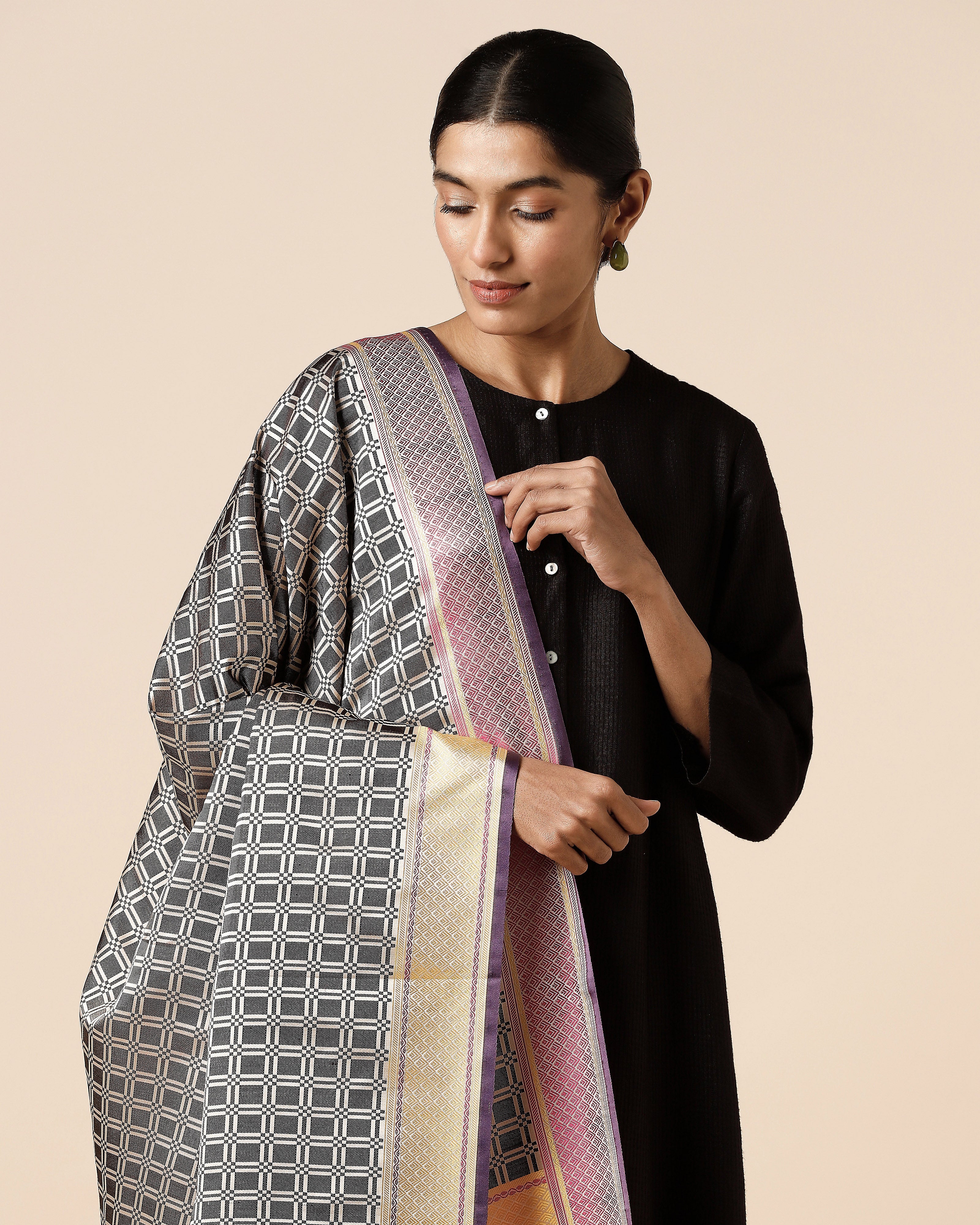 Afra Banarasi Tanchoi Silk Dupatta