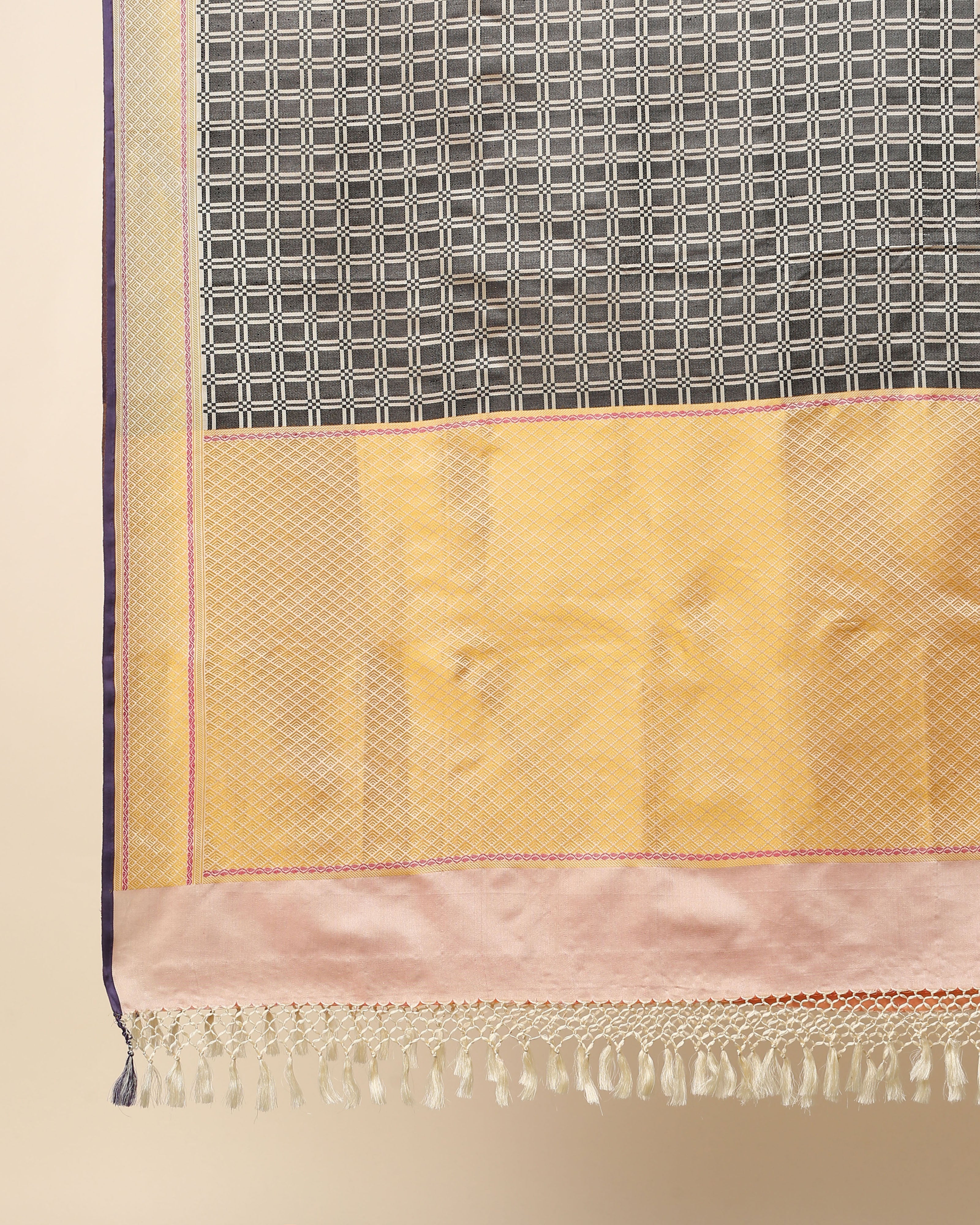 Afra Banarasi Tanchoi Silk Dupatta