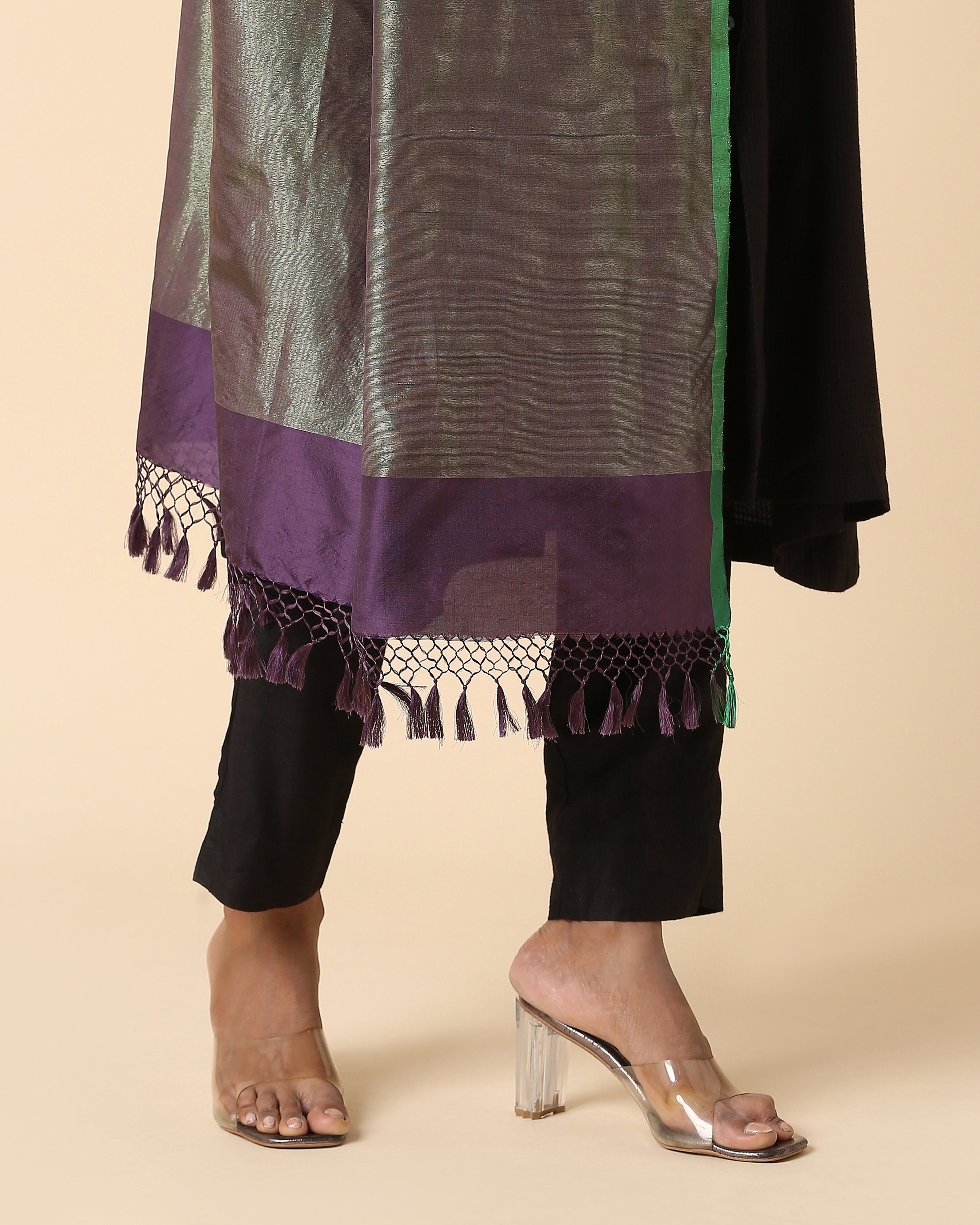 Karimah Banarasi Kadwa Silk Dupatta
