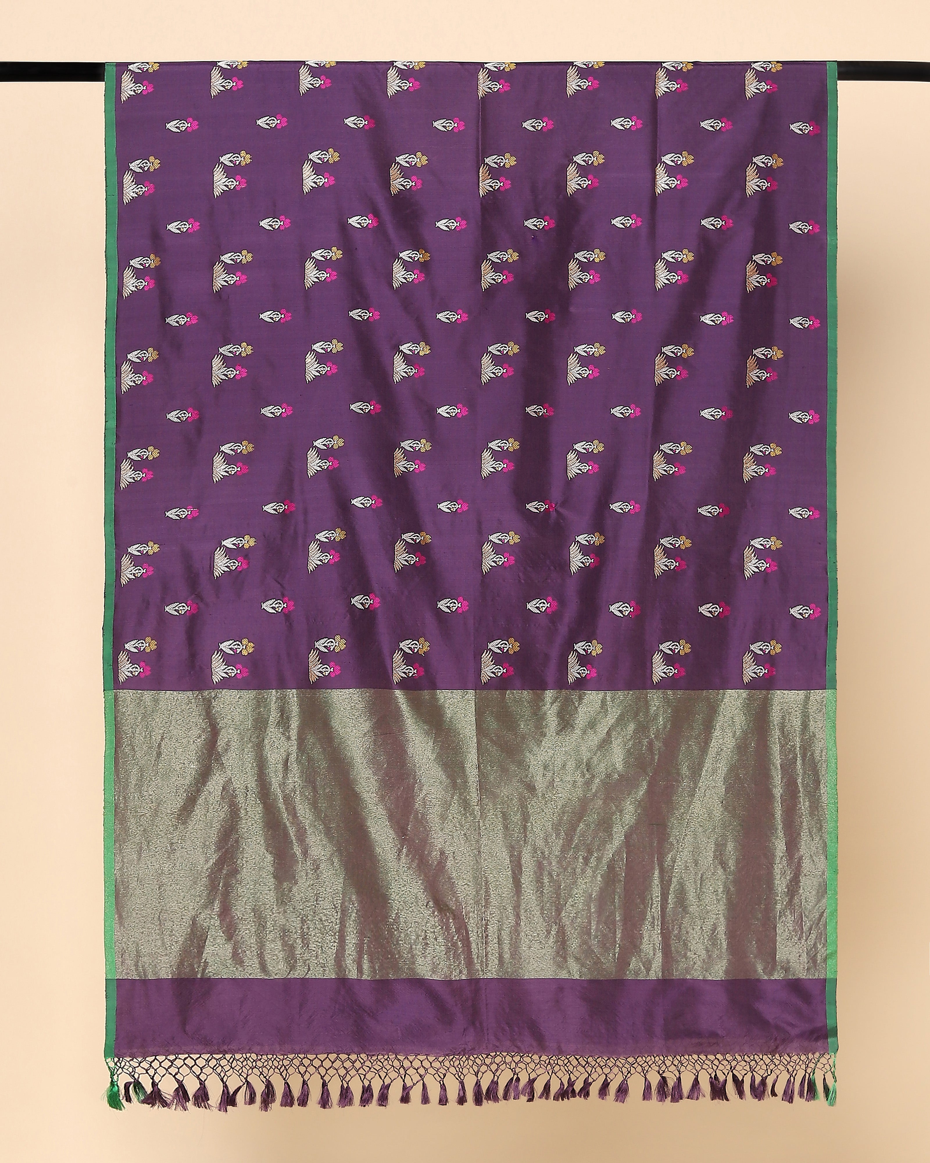 Karimah Banarasi Kadwa Silk Dupatta