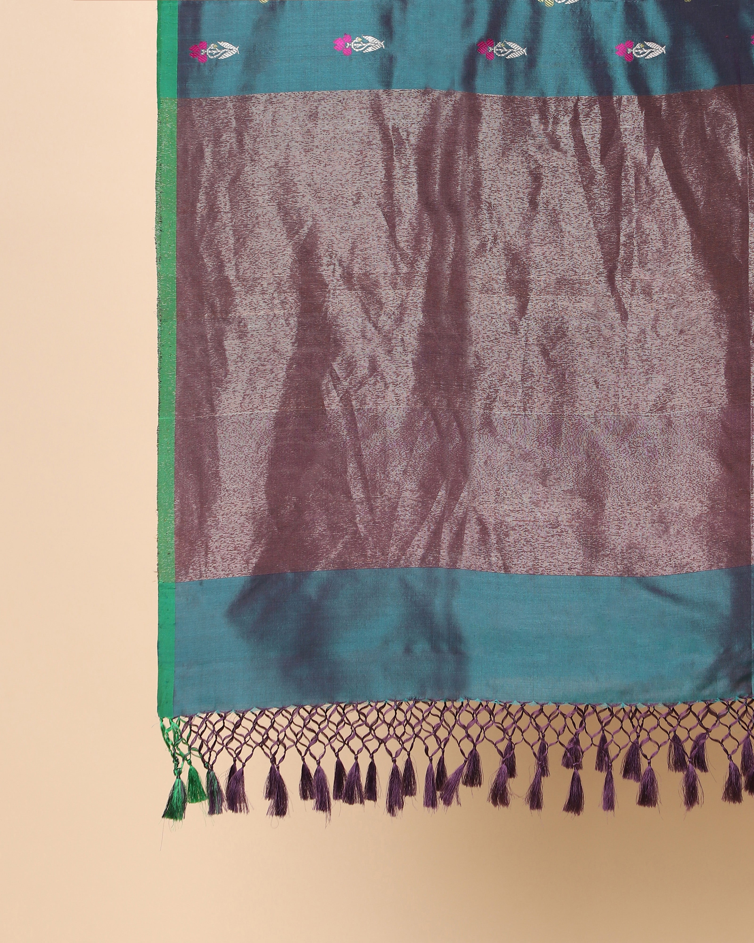 Karimah Banarasi Kadwa Silk Dupatta