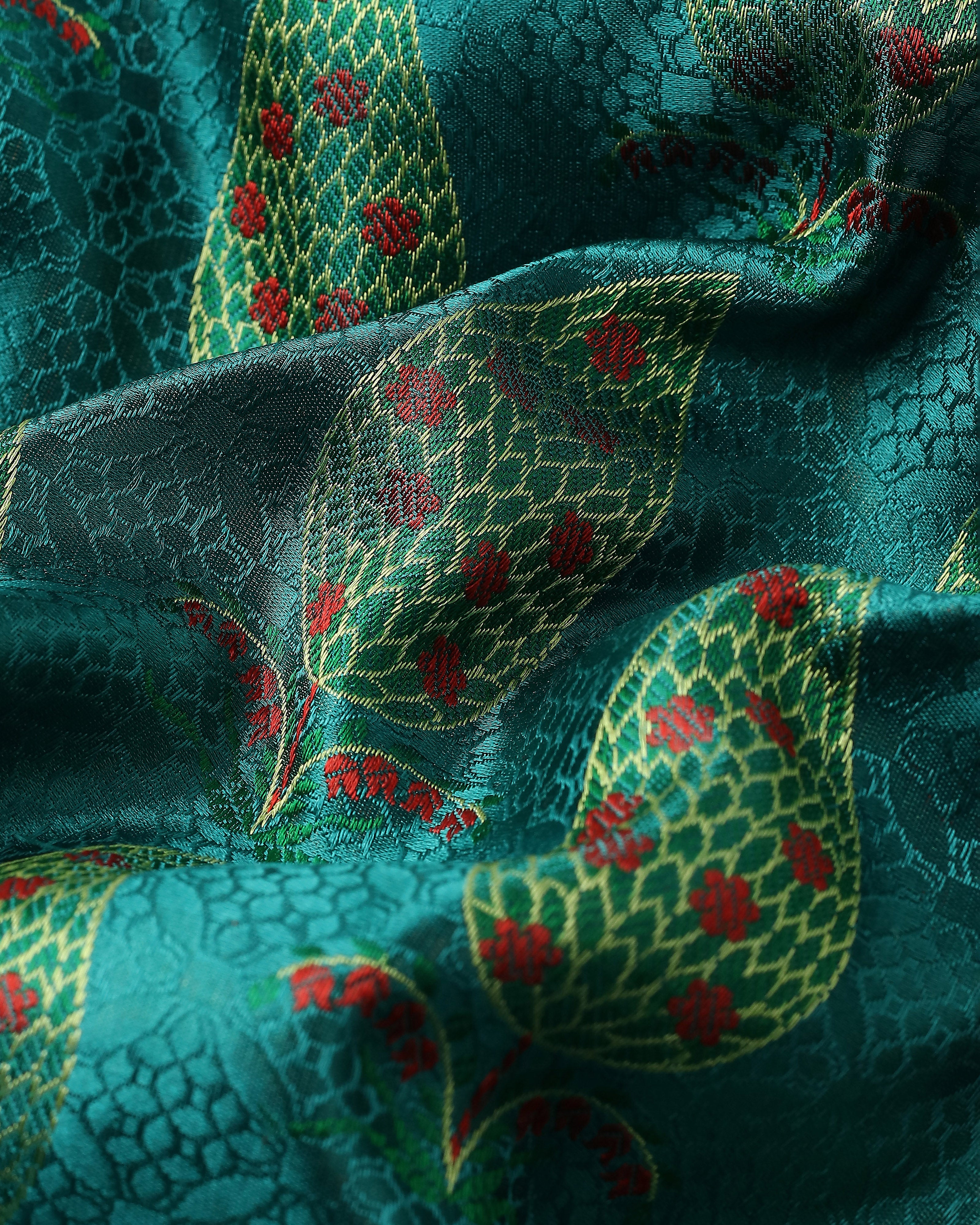 Abirah Banarasi Tanchoi Silk Saree