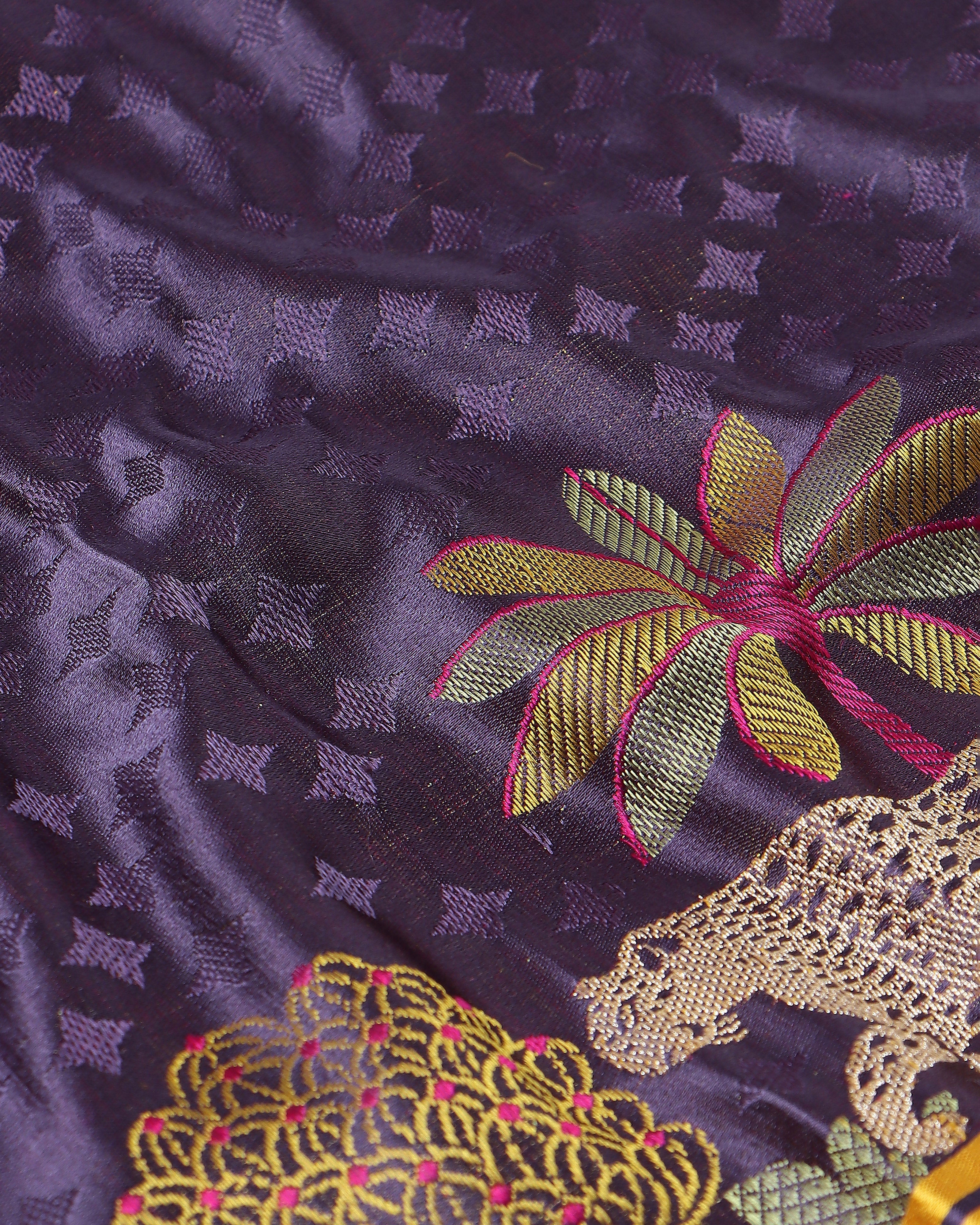 Minha Banarasi Tanchoi And Kadwa Silk Saree