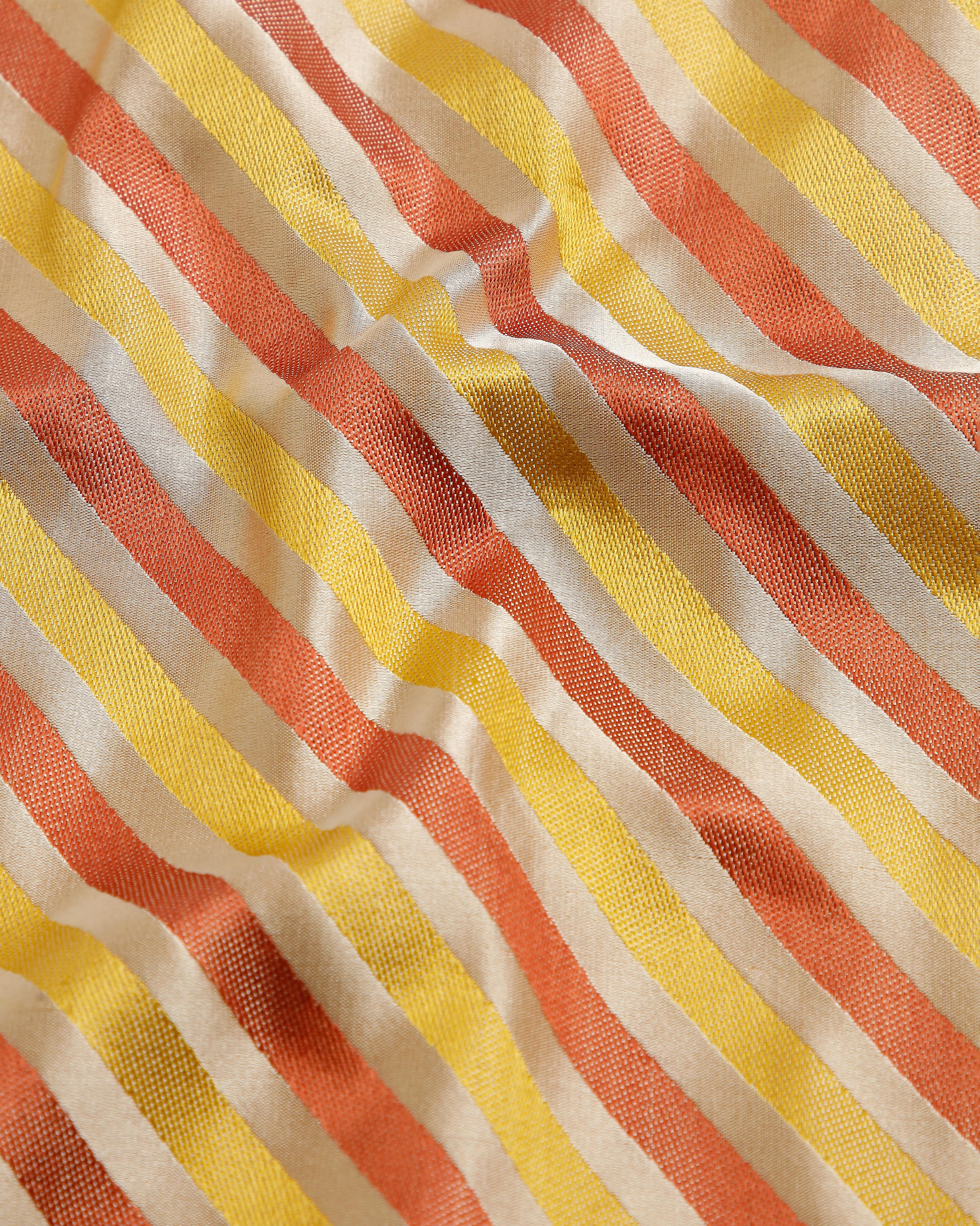 Ruhi Banarasi Tanchoi Silk Saree