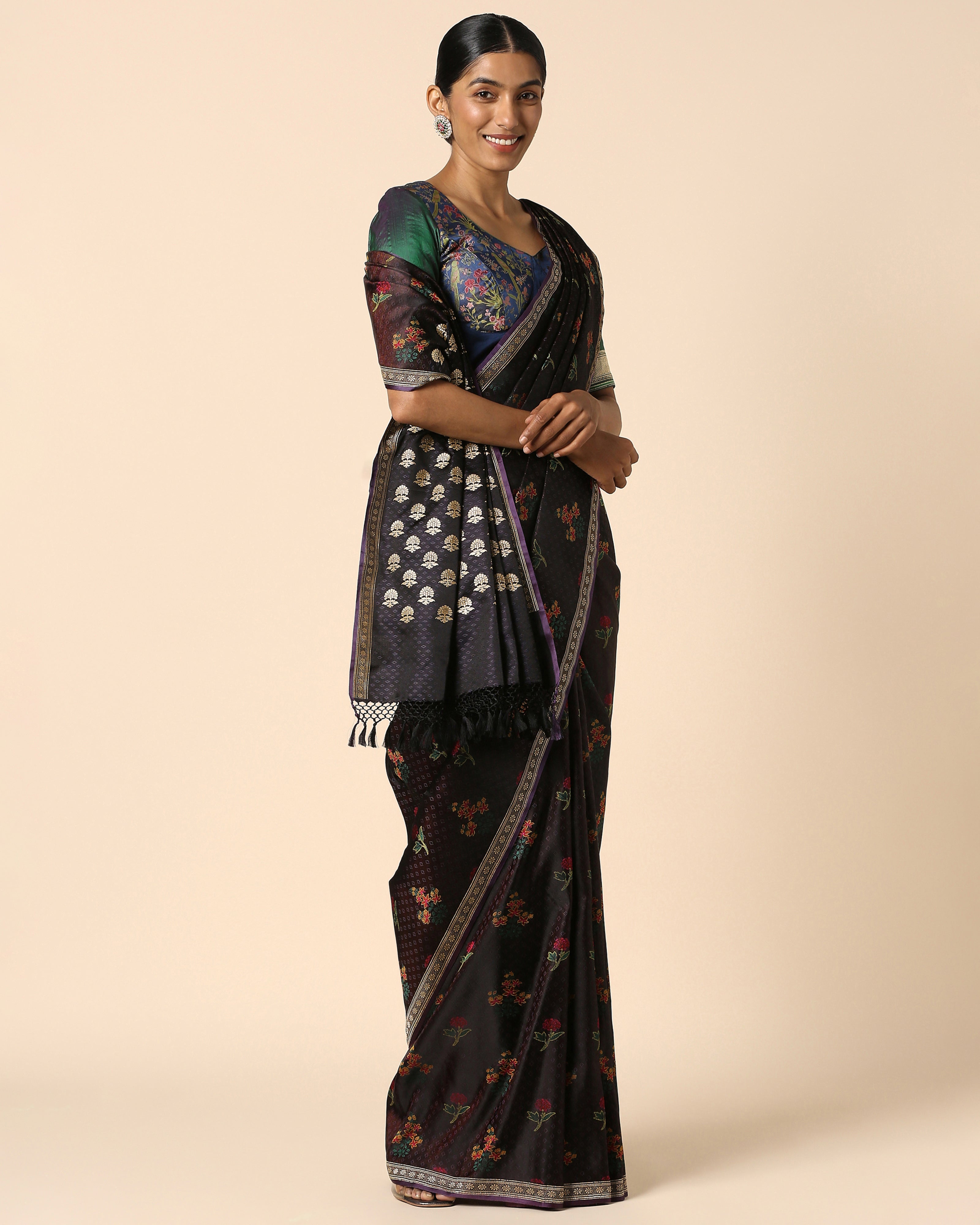Shamiksha Banarasi Tanchoi And Kadwa Silk Saree
