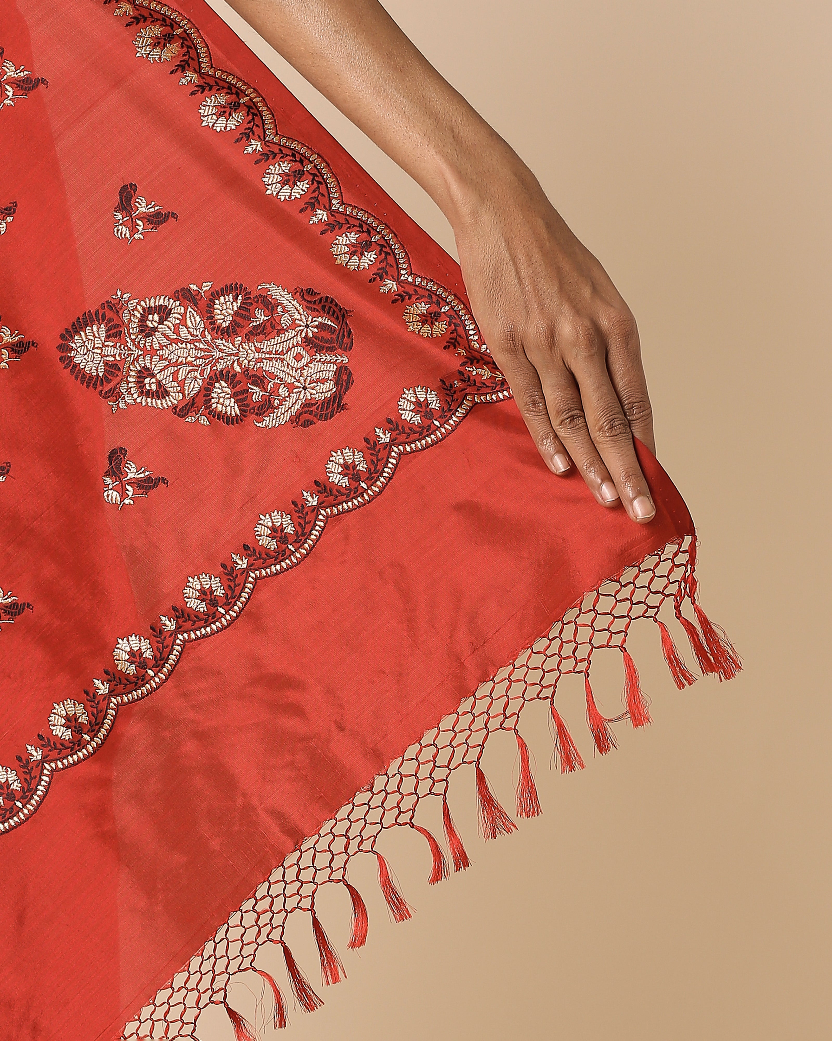 Nidhya Banarasi Kadwa Silk Saree