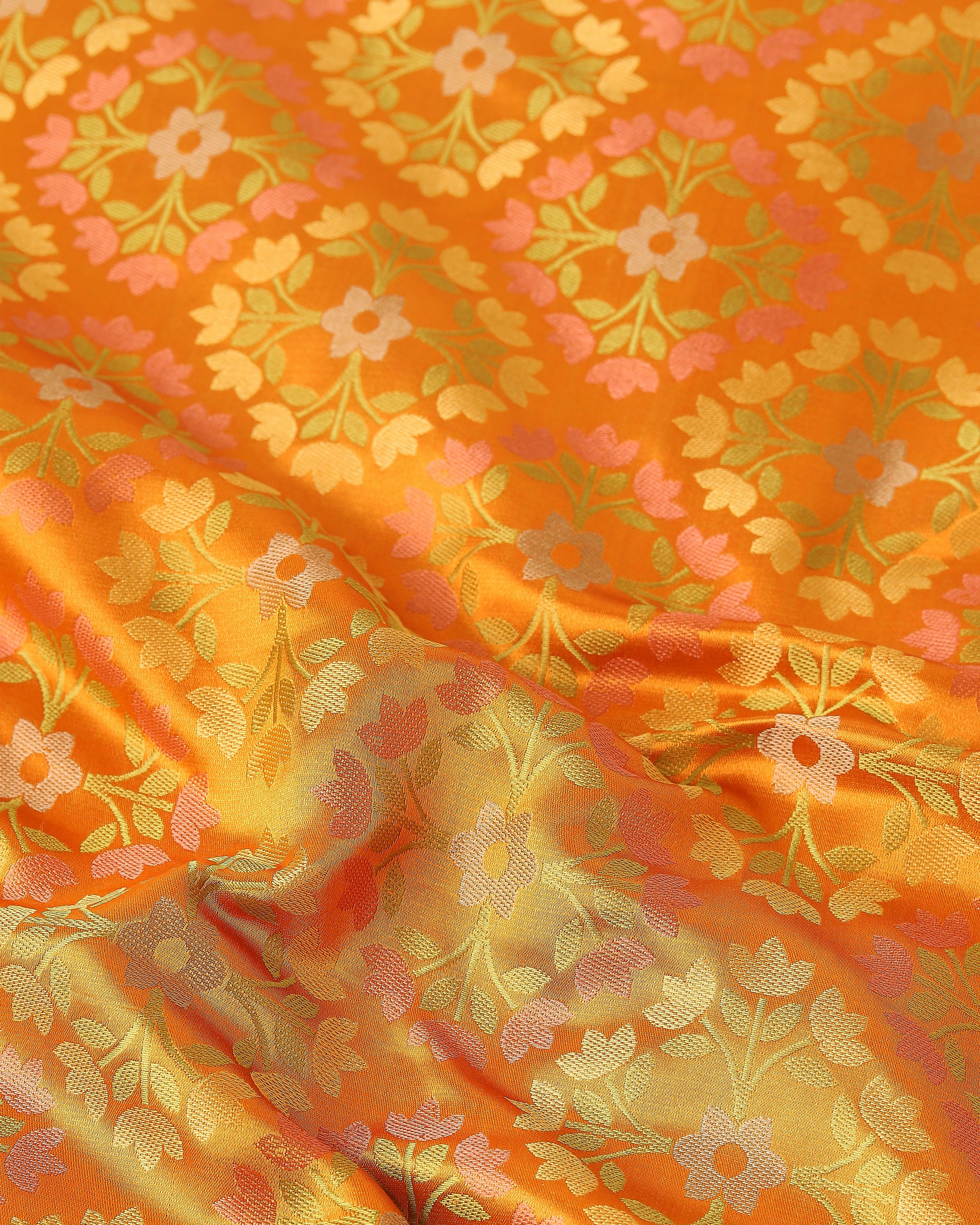 Avnish Banarasi Tanchoi Silk Saree