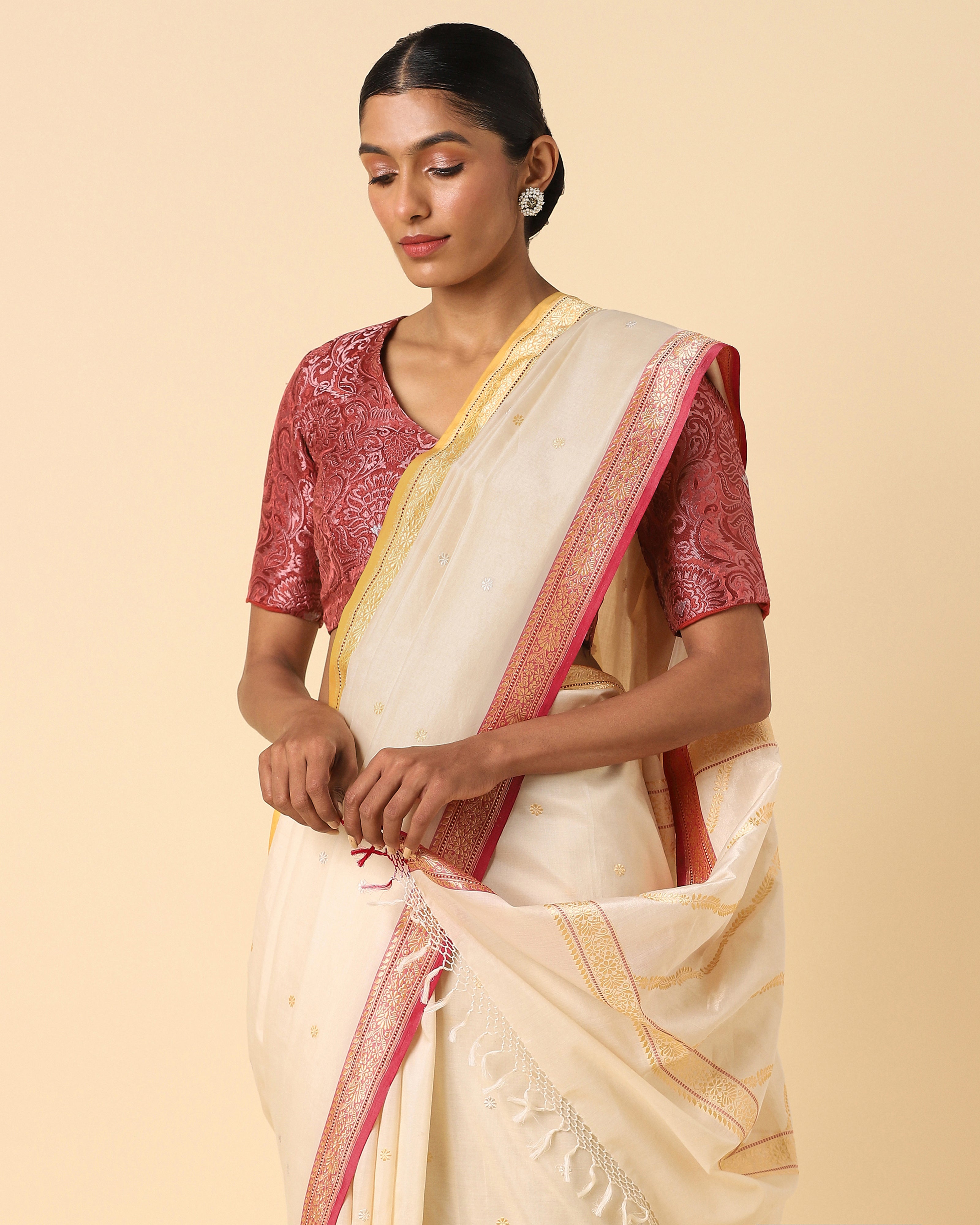 Acala Banarasi Kadwa Cotton Saree