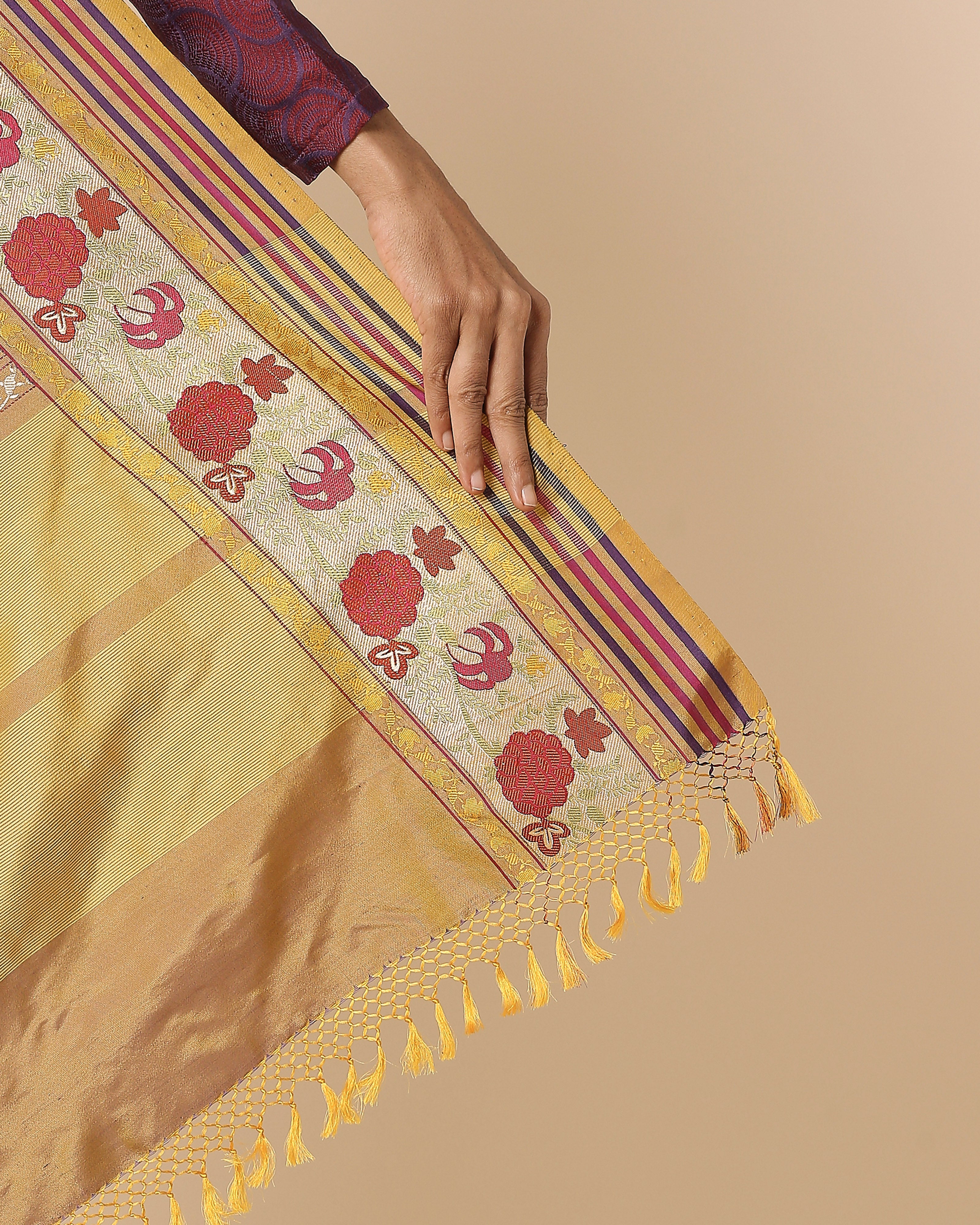 Annanda Banarasi Kadwa Silk Saree