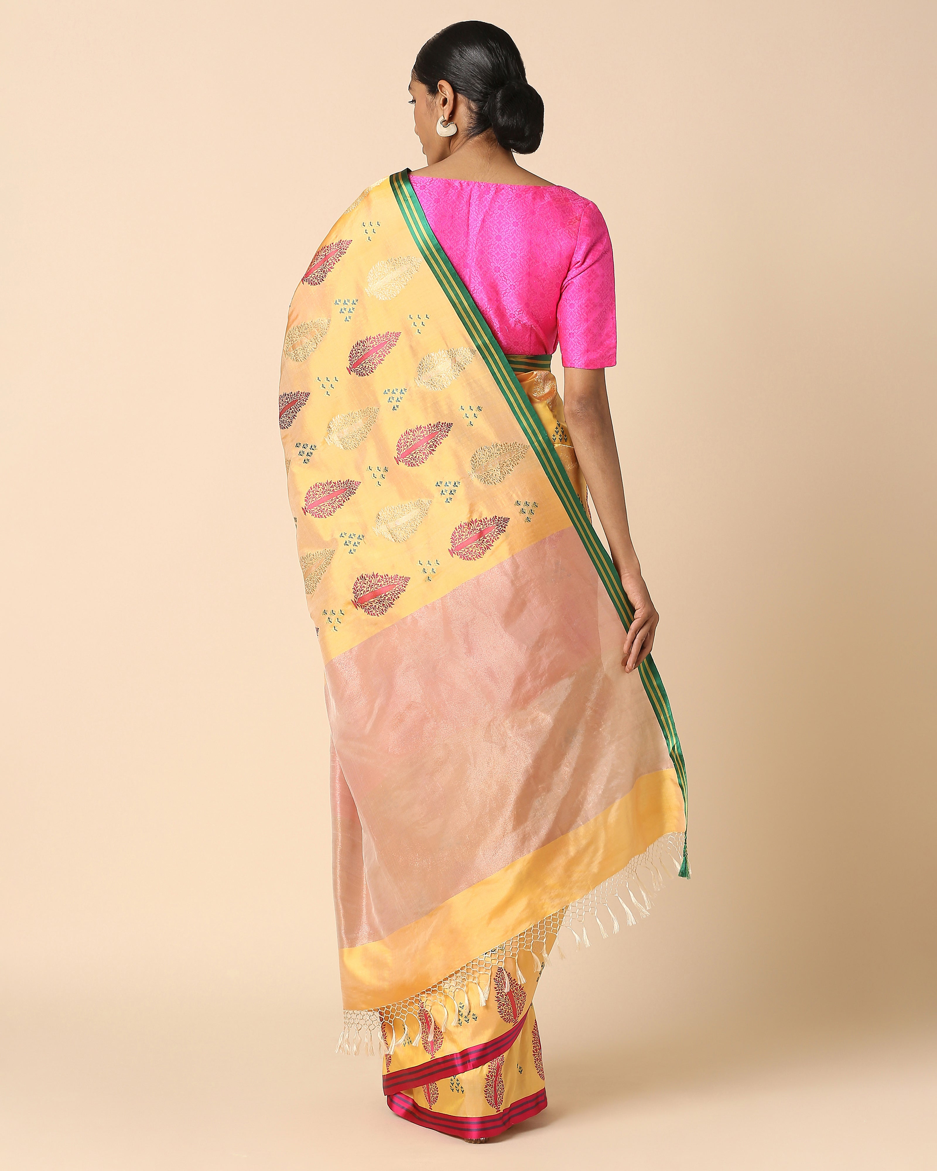 Karalika Banarasi Kadwa Silk Saree