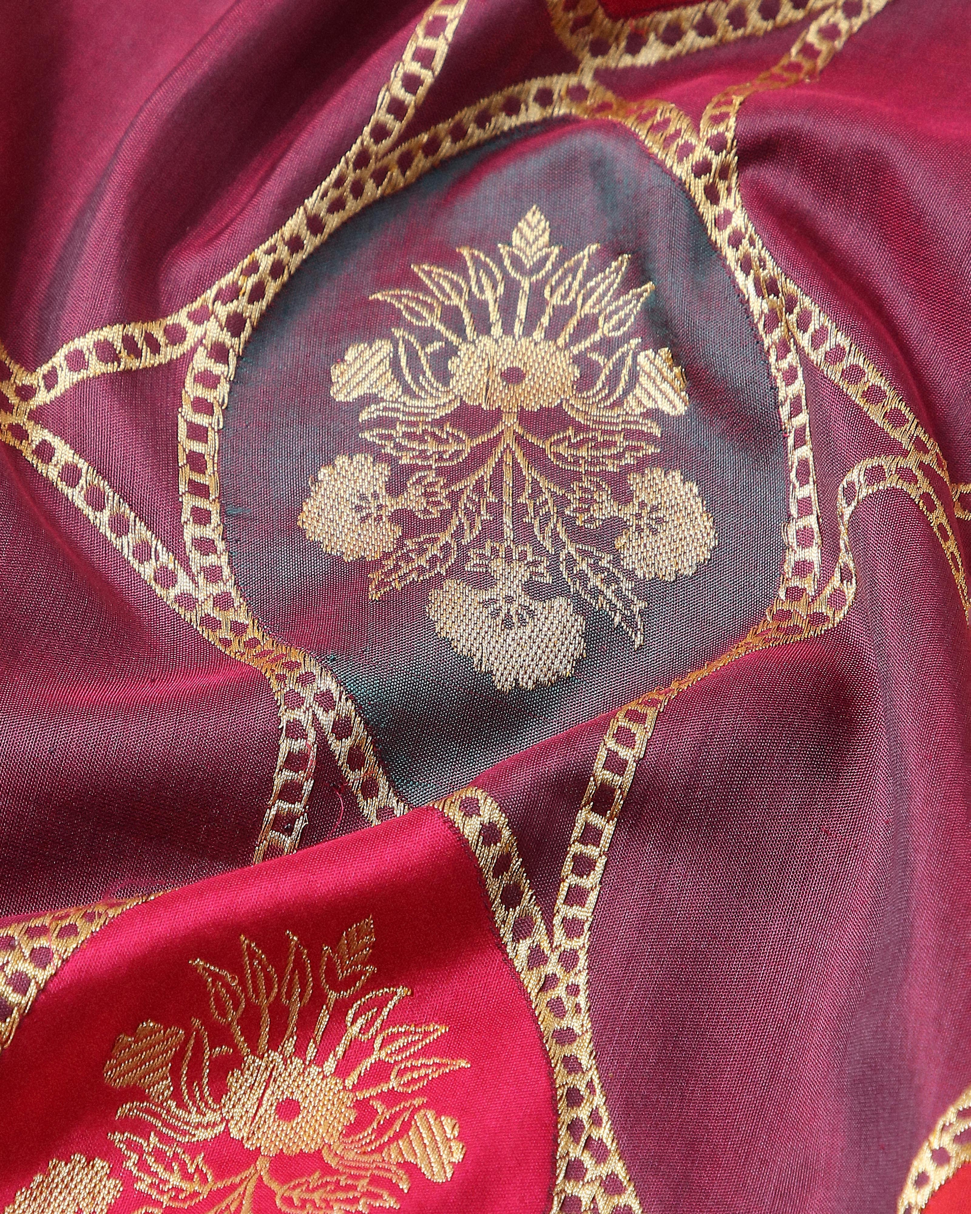 Mrida Banarasi Rangkaat Silk Saree