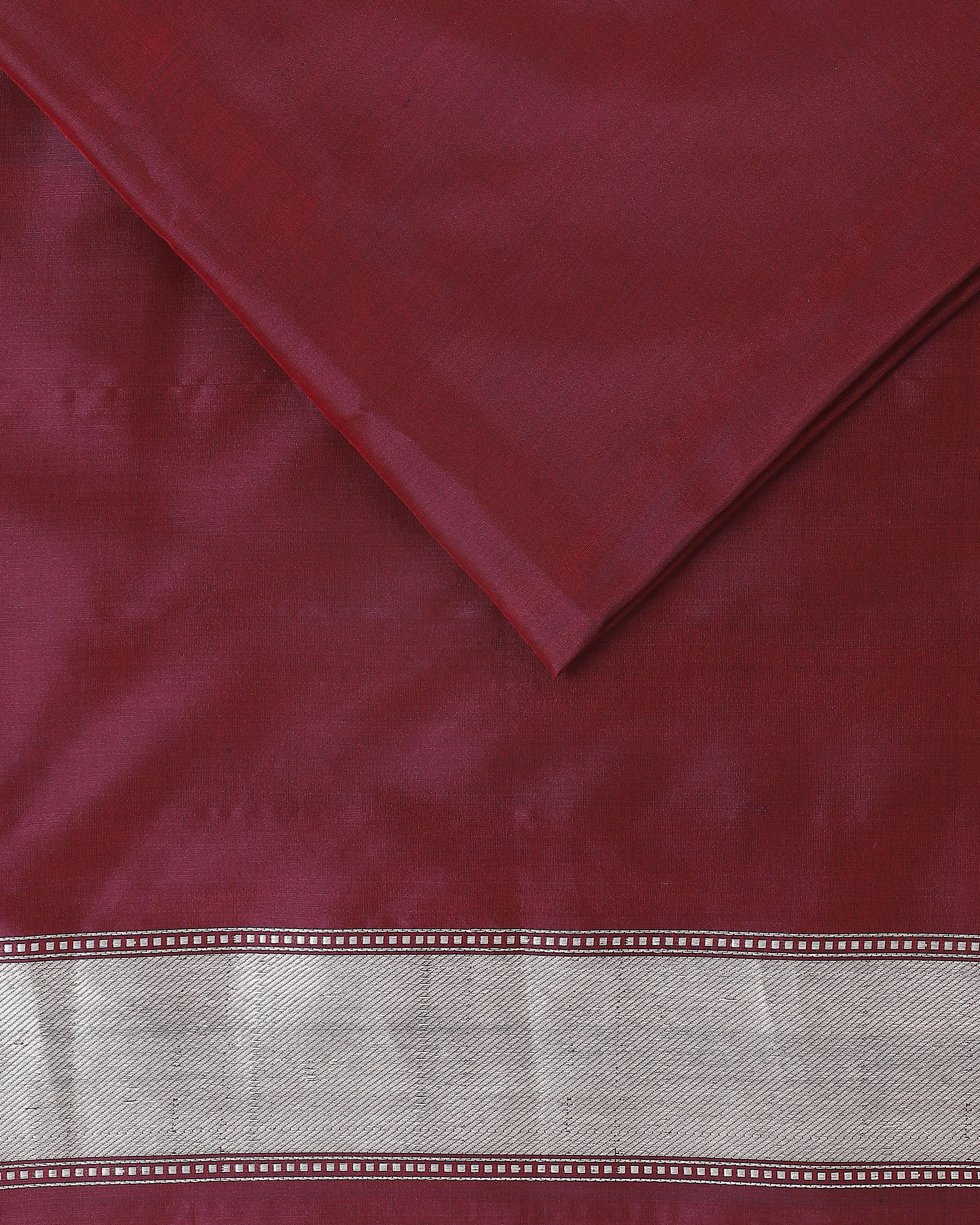 Usha Banarasi Kadwa Silk Saree