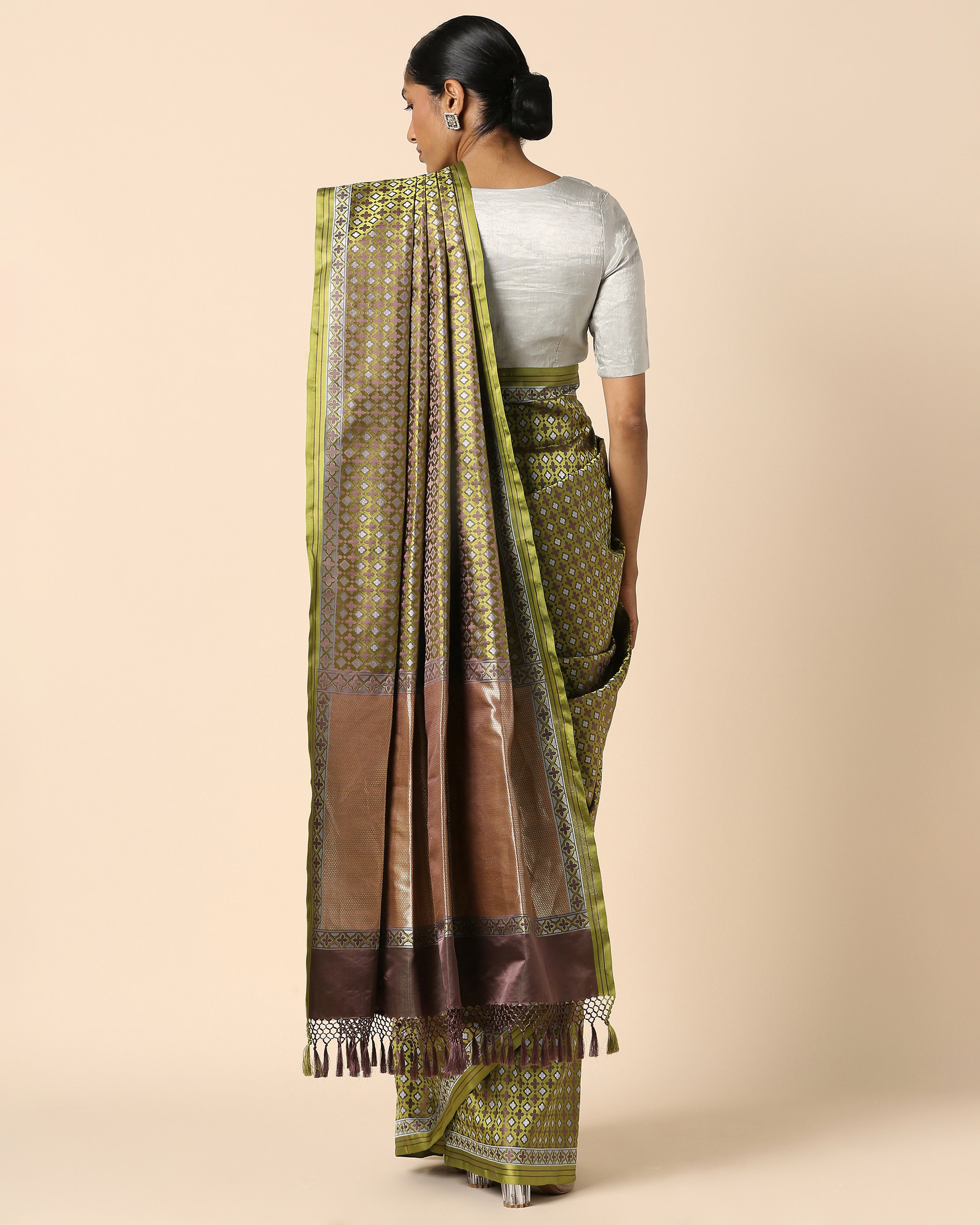 Sabah Banarasi Tanchoi Silk Saree