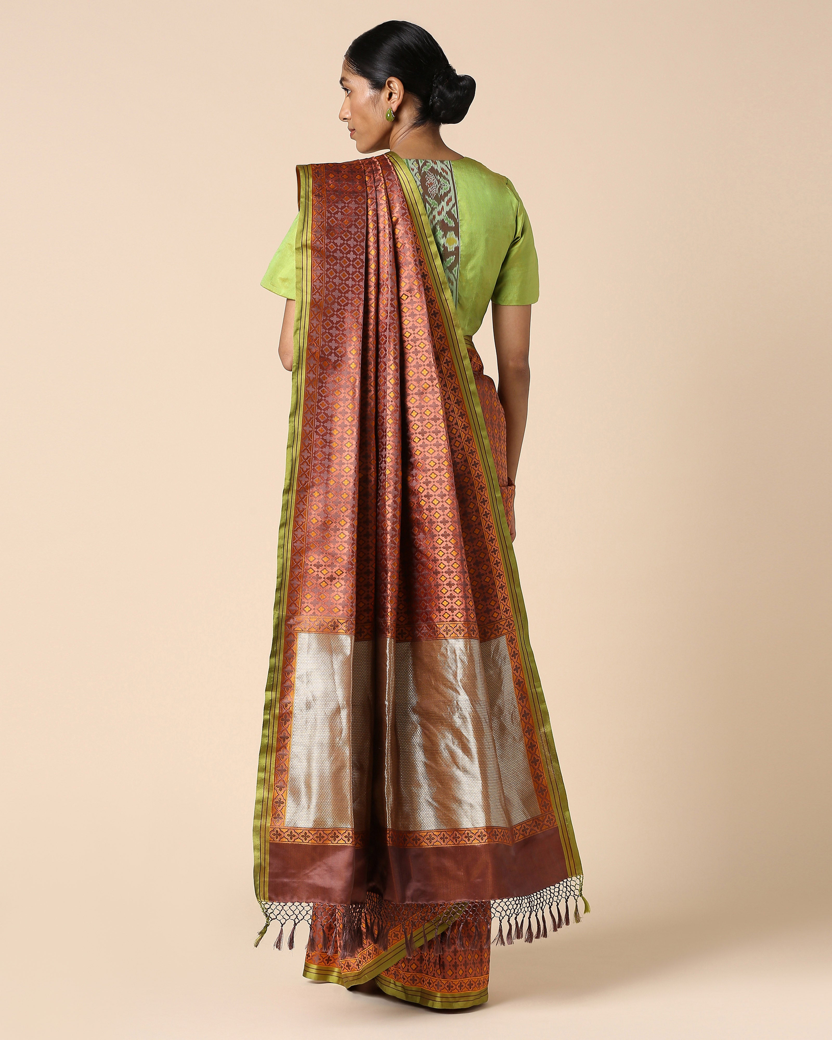 Sabah Banarasi Tanchoi Silk Saree