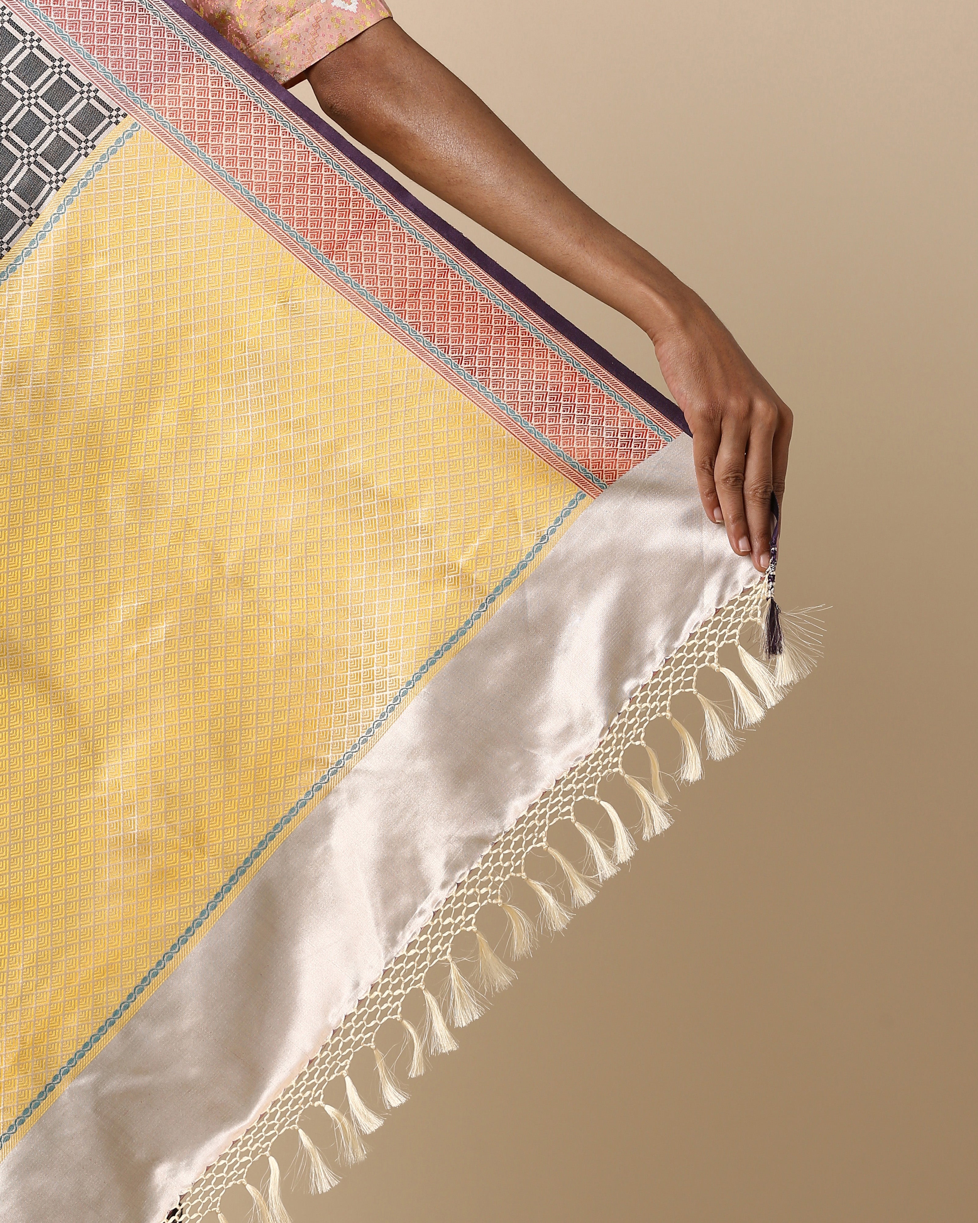 Afra Banarasi Tanchoi Silk Saree