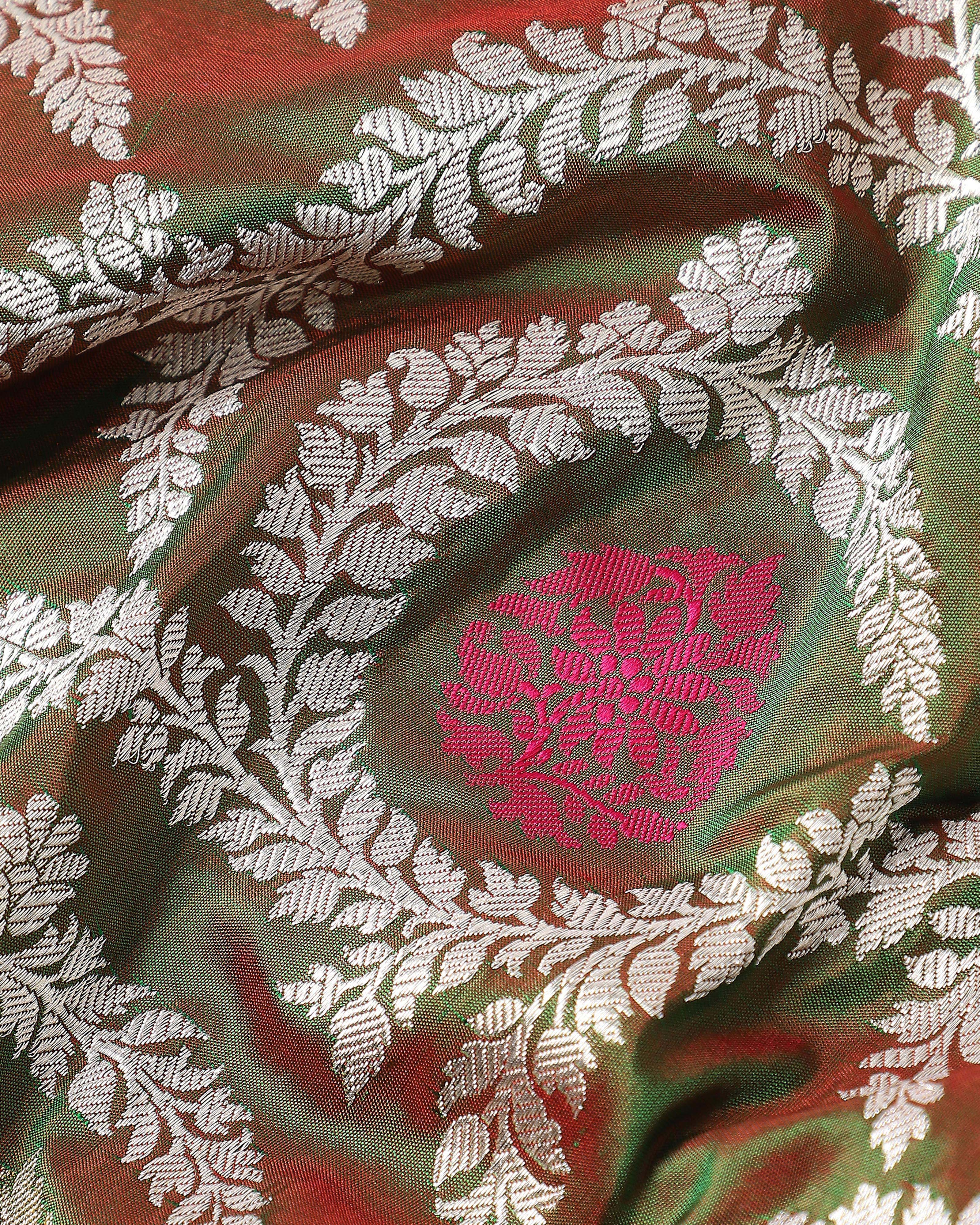 Alaya Banarasi Kadwa Silk Saree