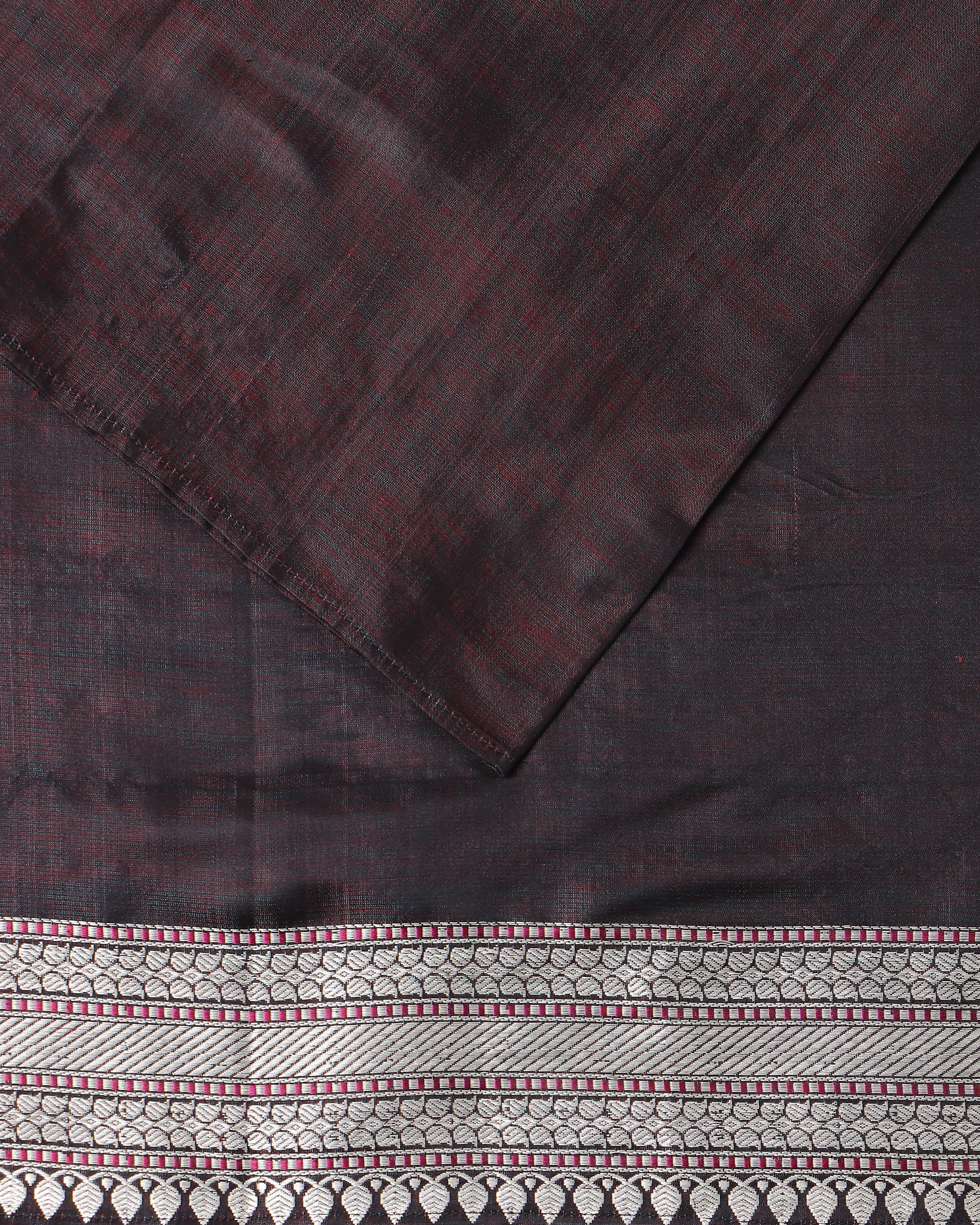 Consola Banarasi Tanchoi And Kadwa Silk Saree