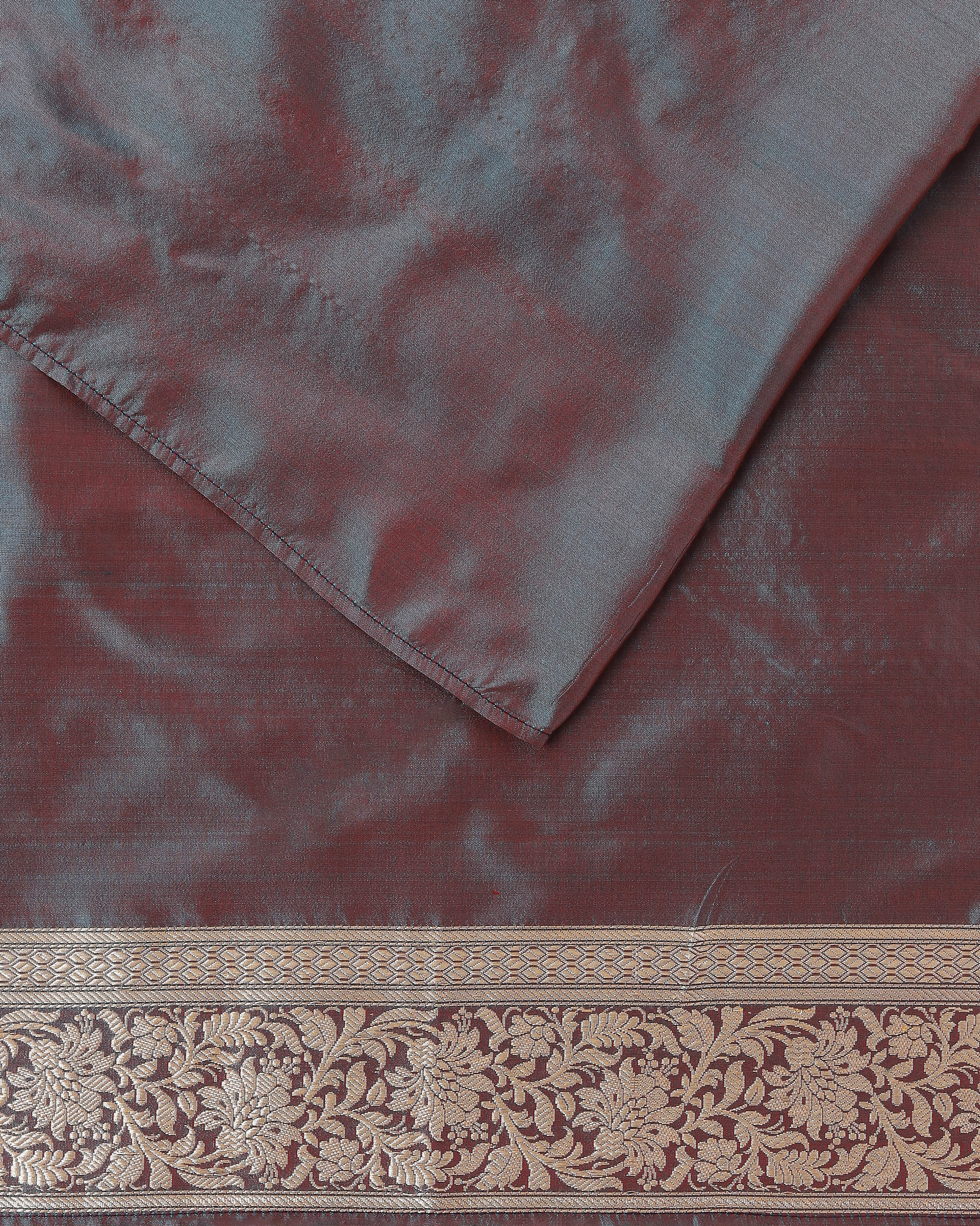Dotum Banarasi Kadwa Silk Saree
