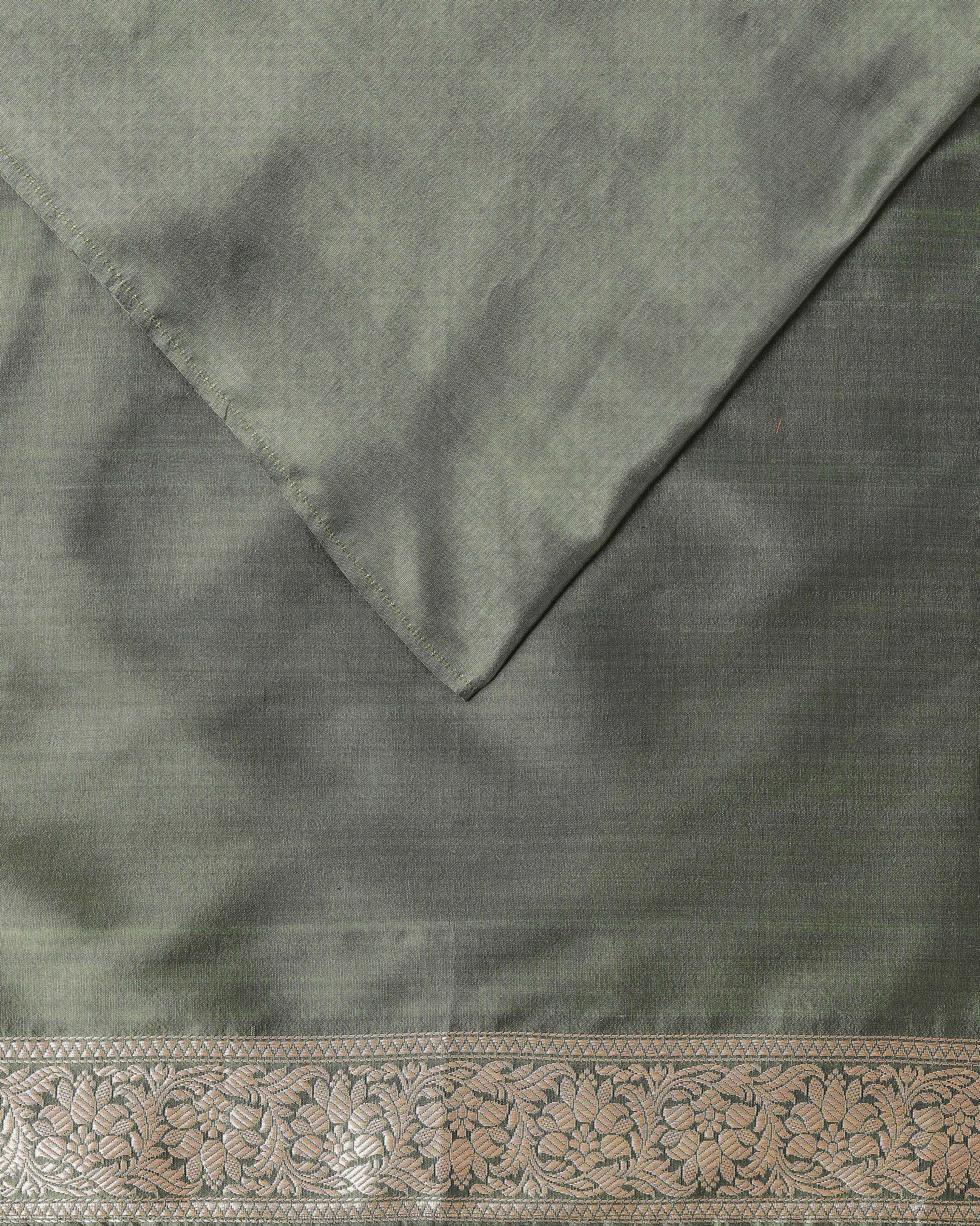 Gulim Banarasi Kadwa Silk Saree