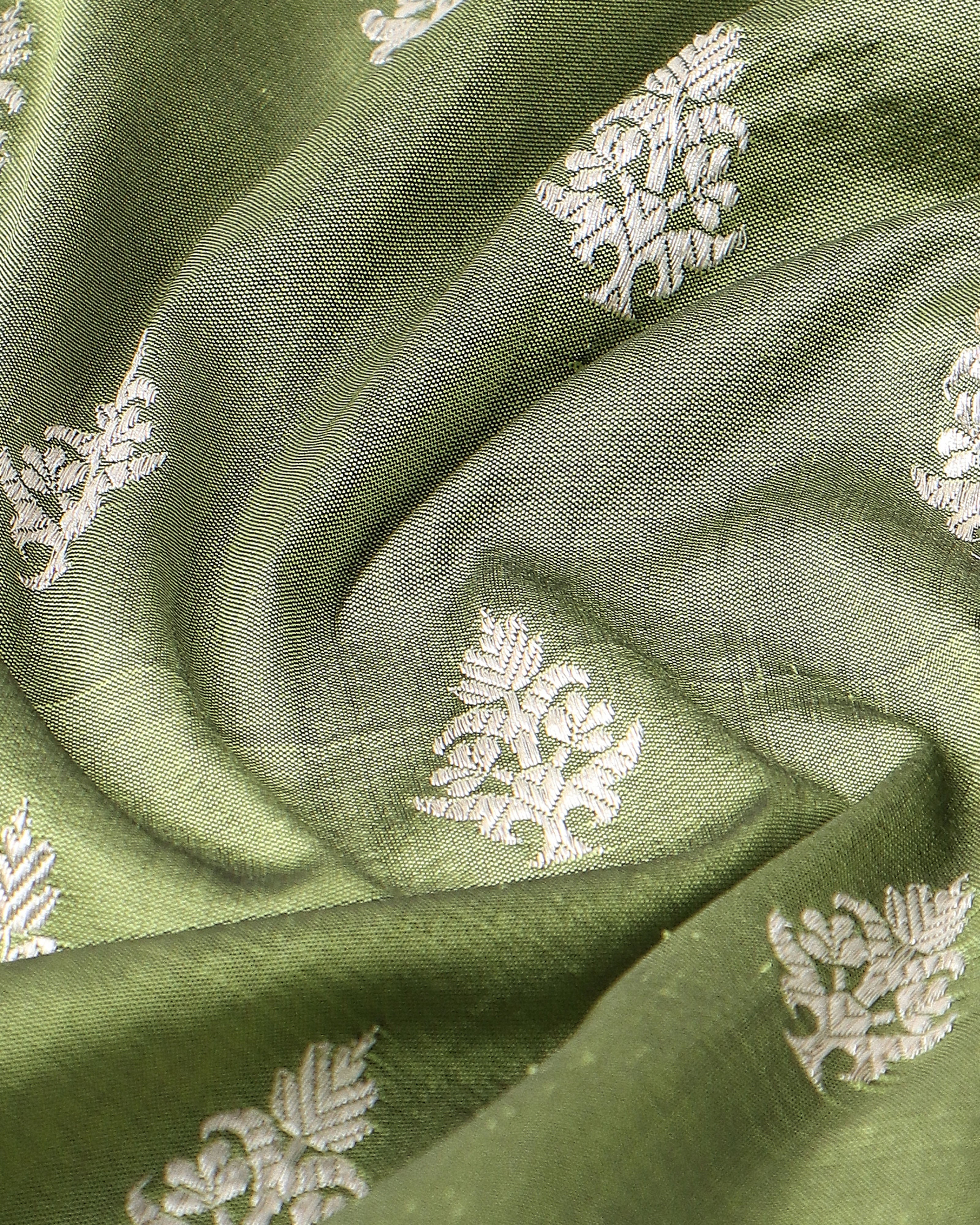 Pinaki Banarasi Kadwa Silk Saree