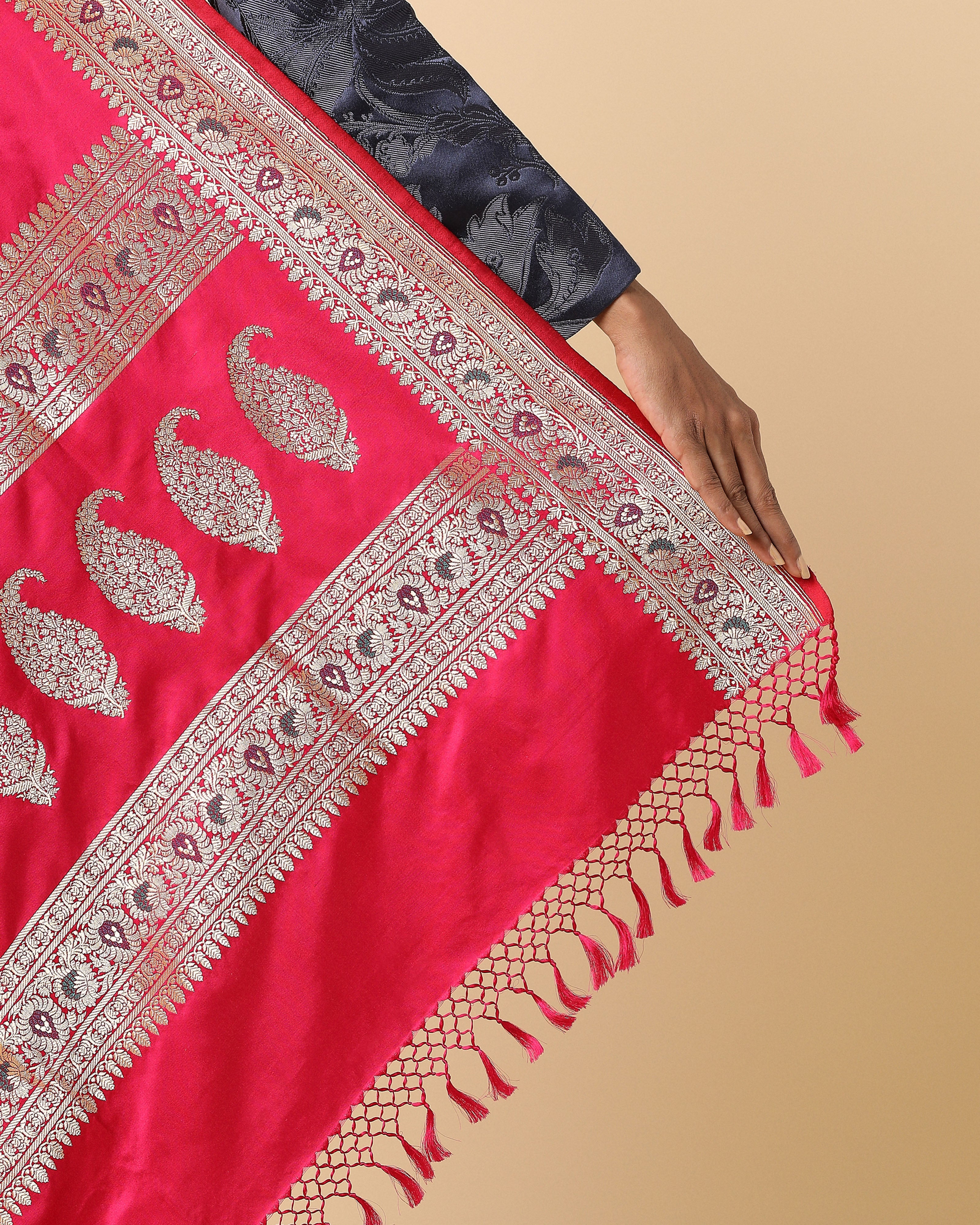 Ashuki Banarasi Tanchoi And Kadwa Silk Saree