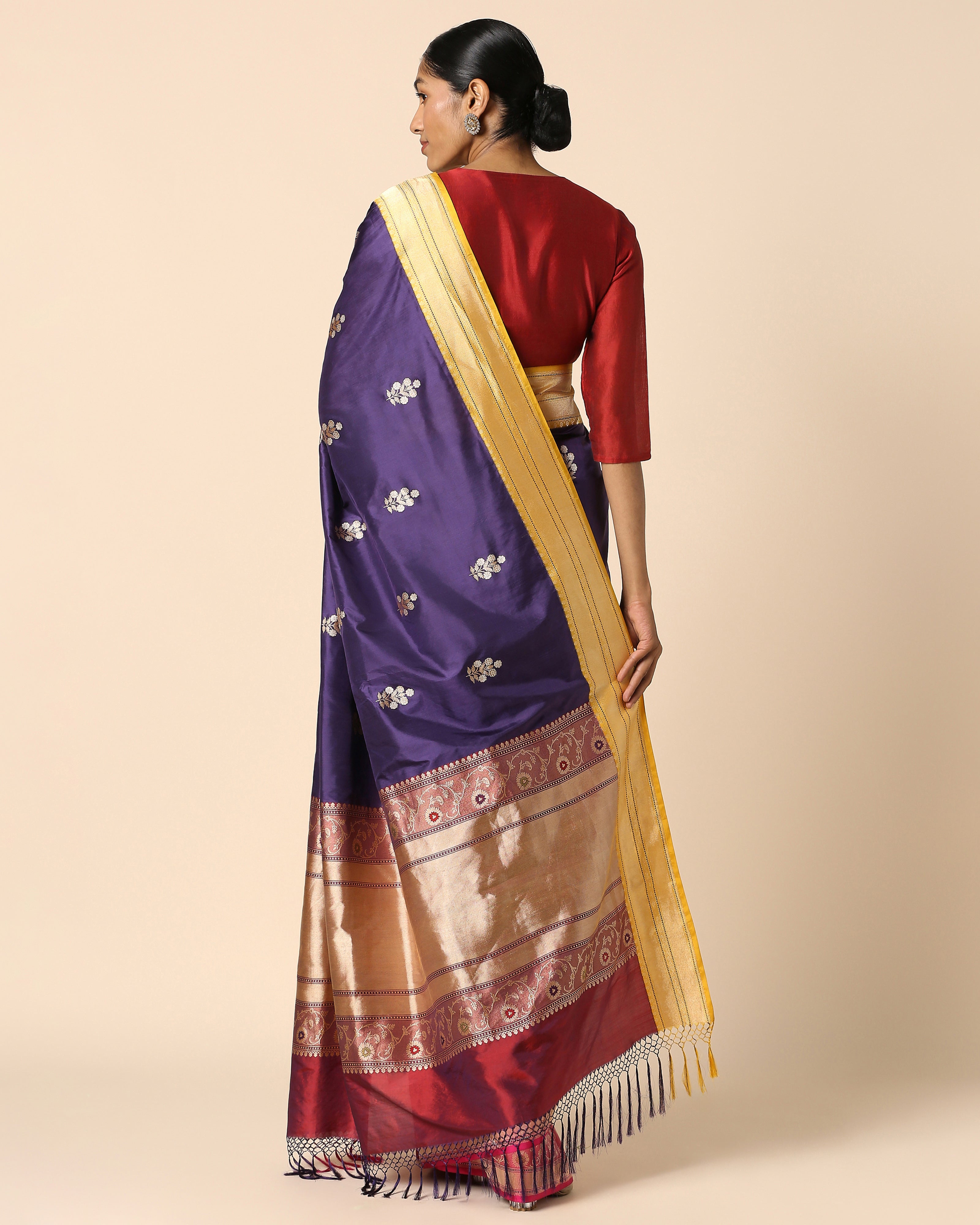 Anaylah Banarasi Kadwa Silk Saree