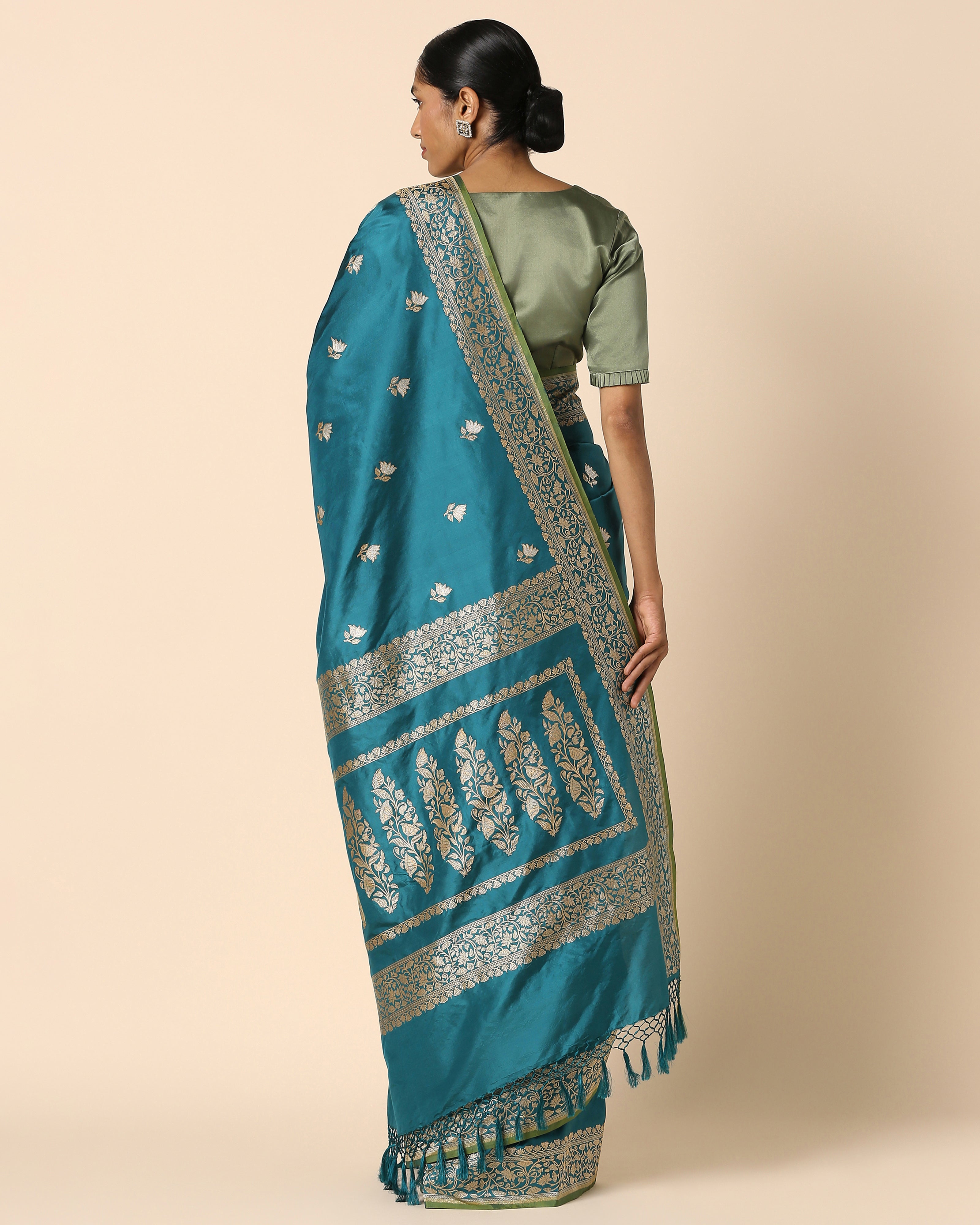 Aayla Banarasi Kadwa Silk Saree