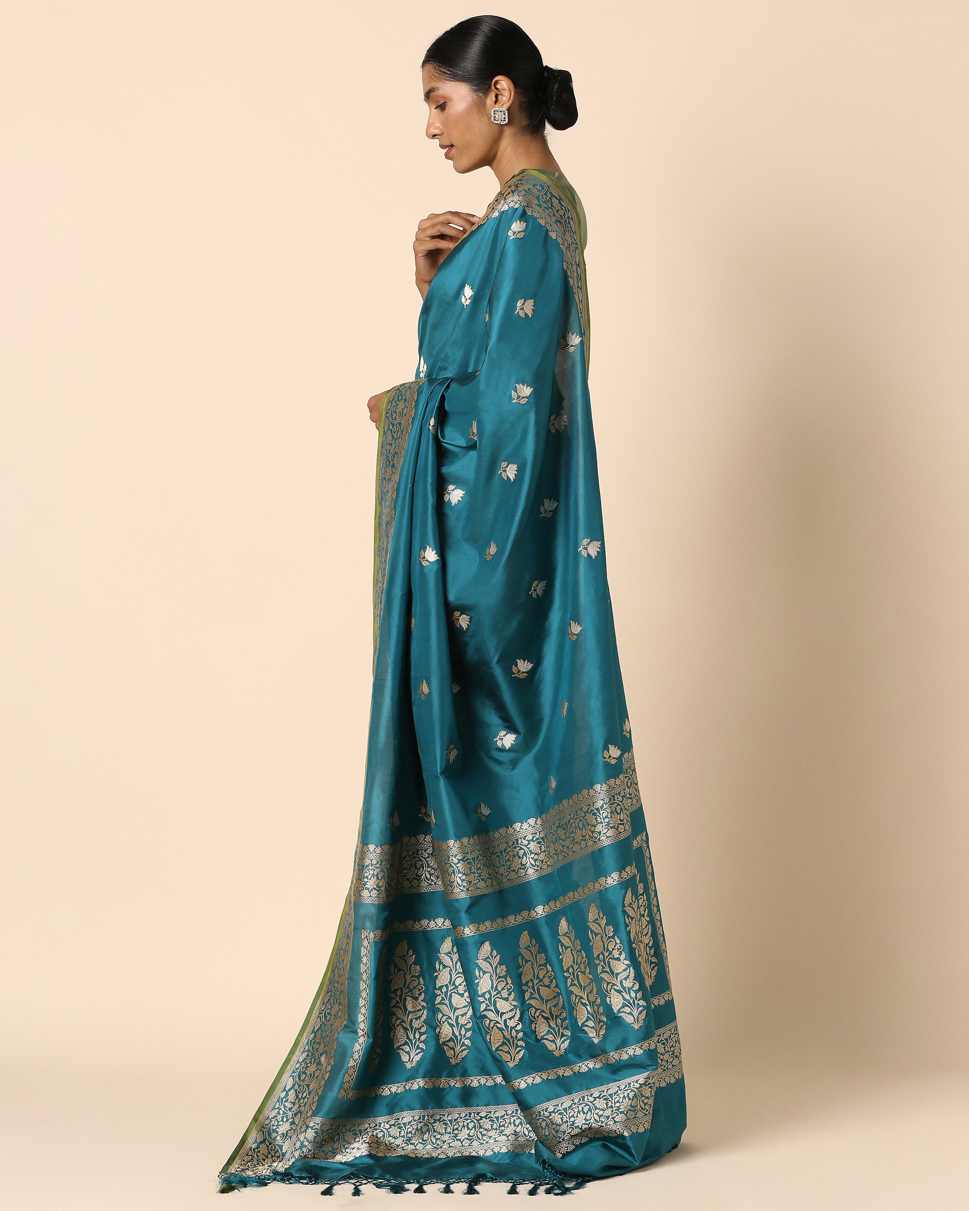 Aayla Banarasi Kadwa Silk Saree