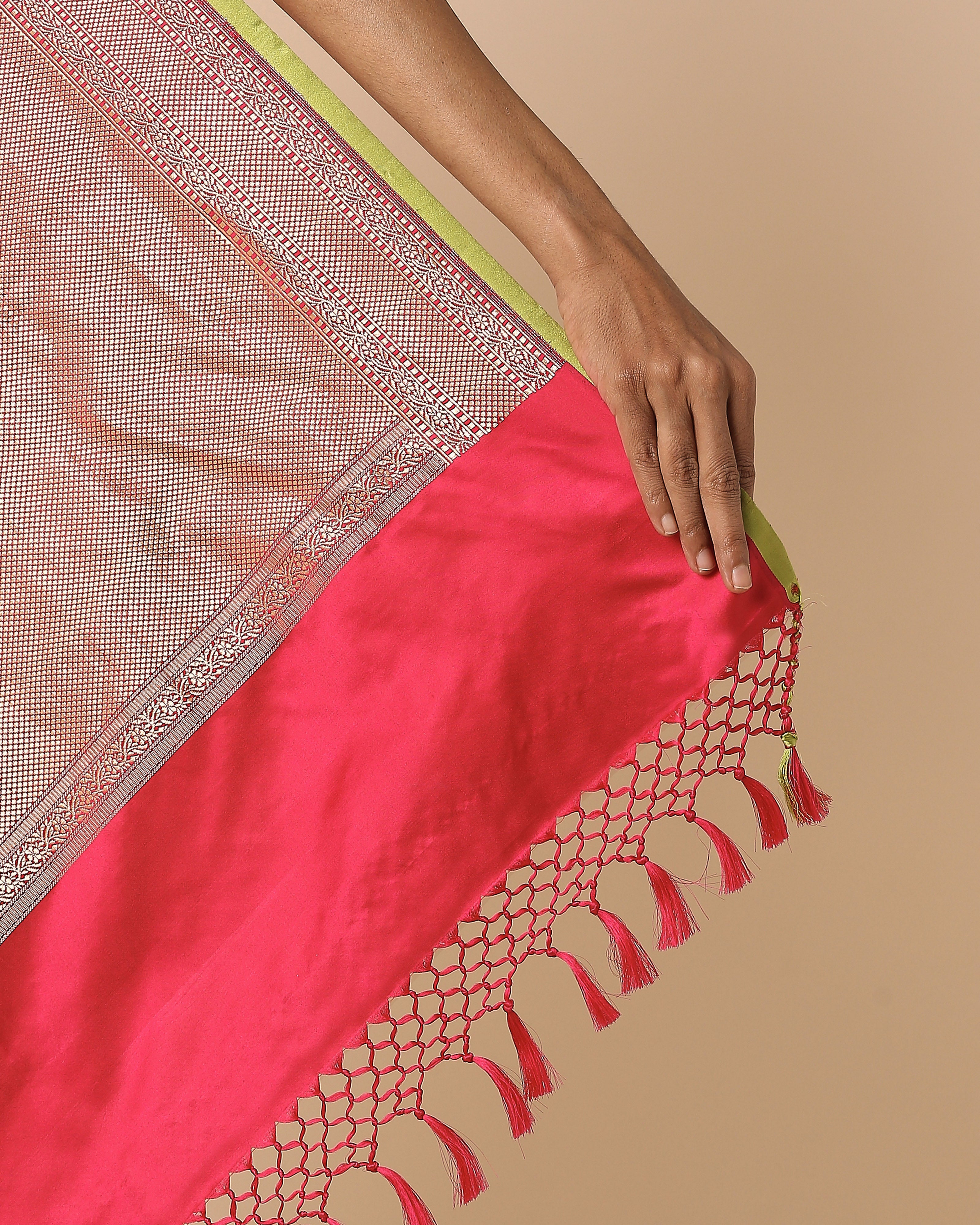 Jayna Banarasi Tanchoi And Kadwa Silk Saree