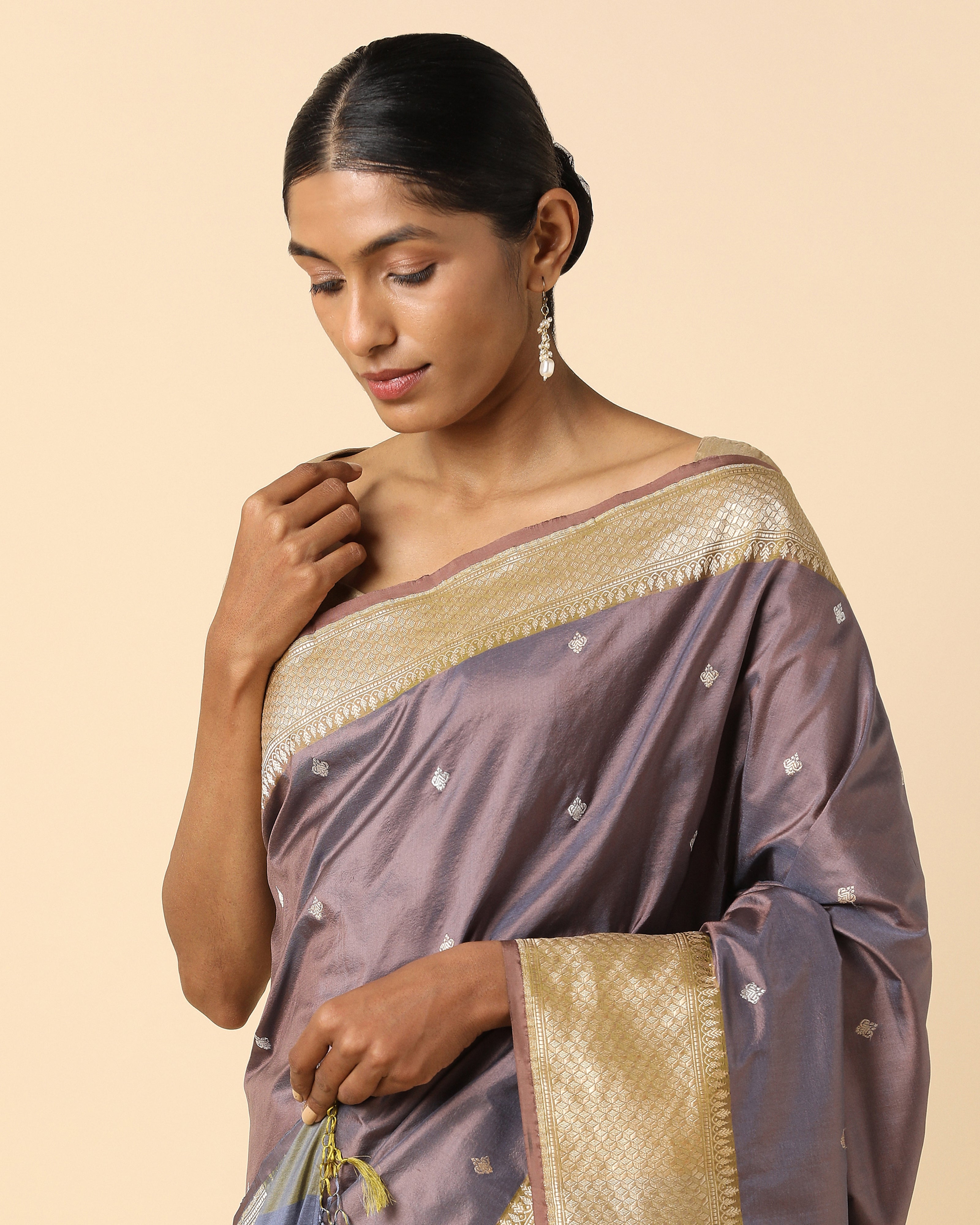 Vaeda Banarasi Kadwa Silk Saree