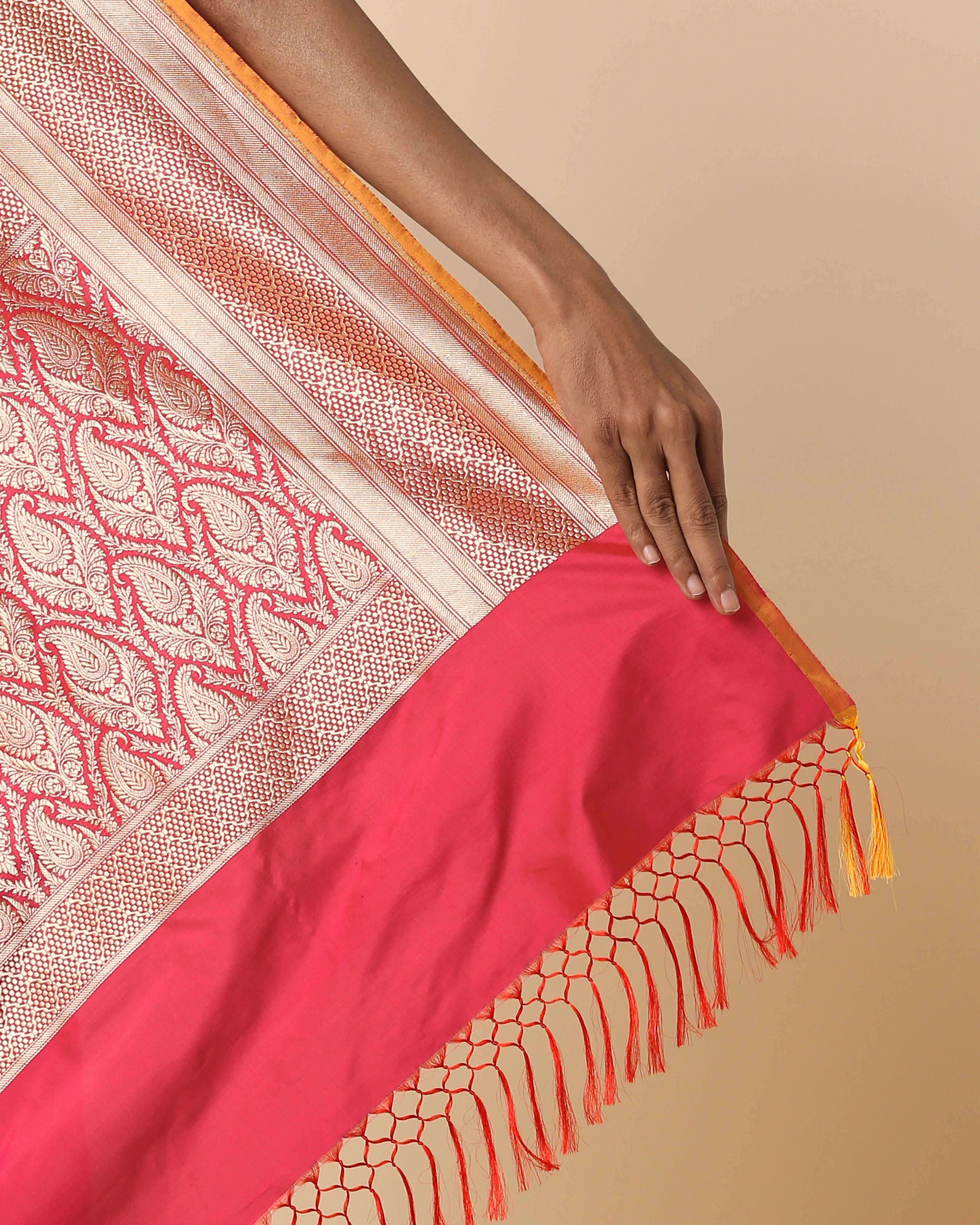 Niaara Banarasi Kadwa Silk Saree