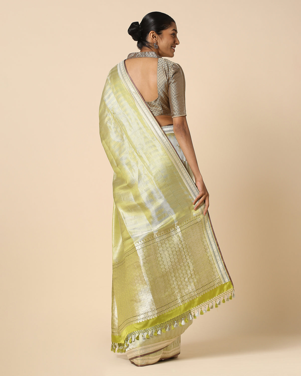 Saavana Banarasi Tanchoi Silk Saree