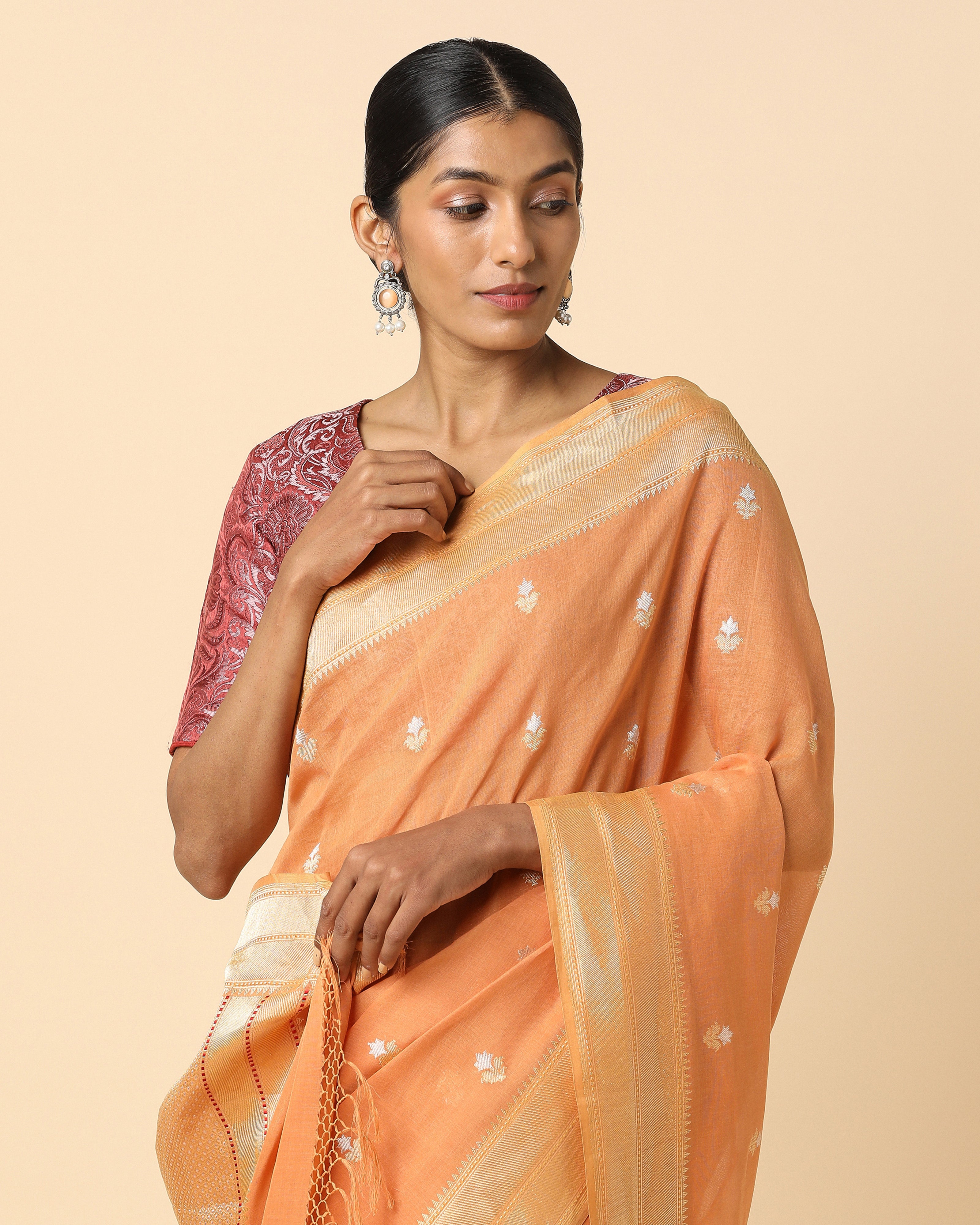 Parinika Banarasi Kadwa Cotton Saree