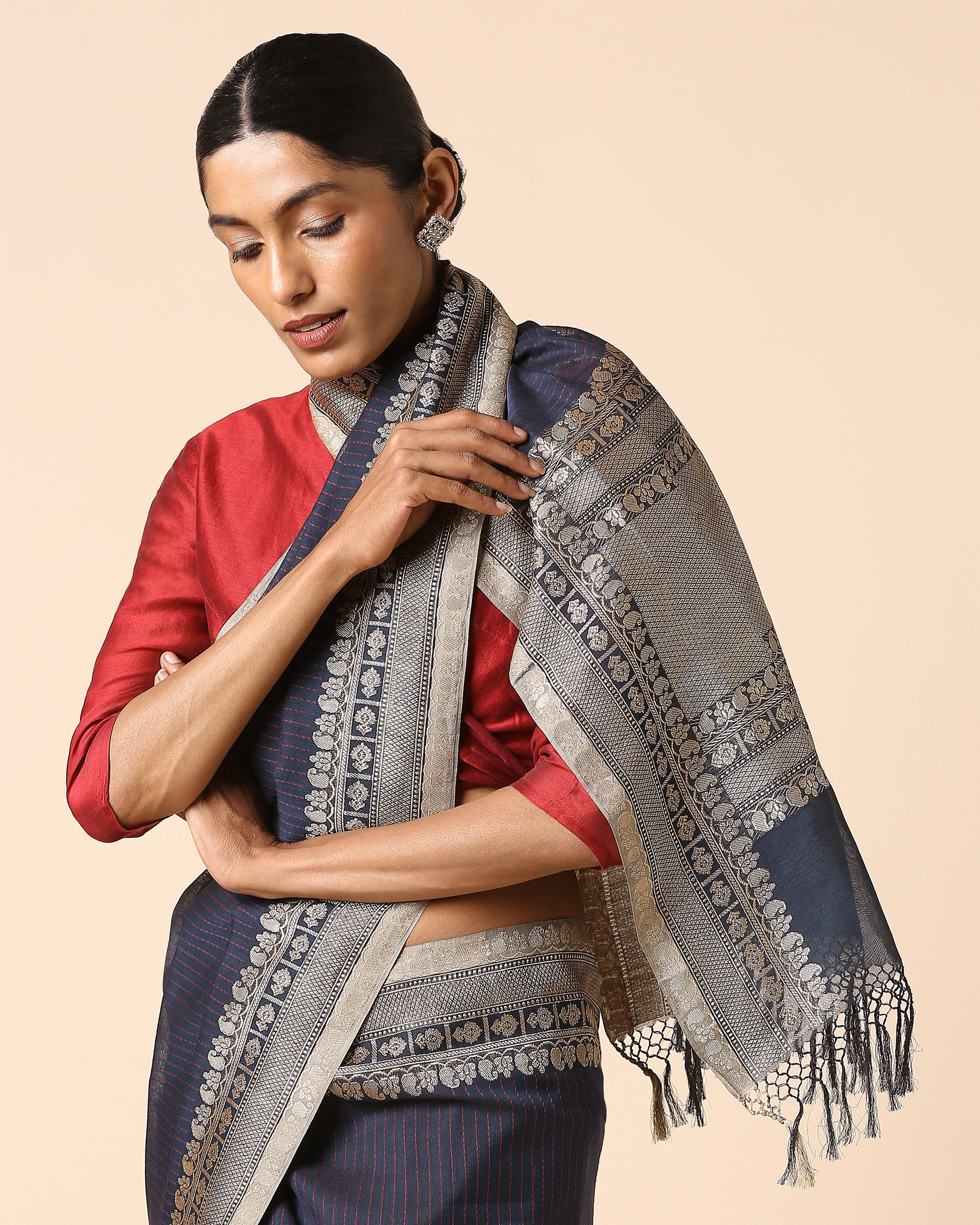 Atiana Banarasi Kadwa Cotton Saree