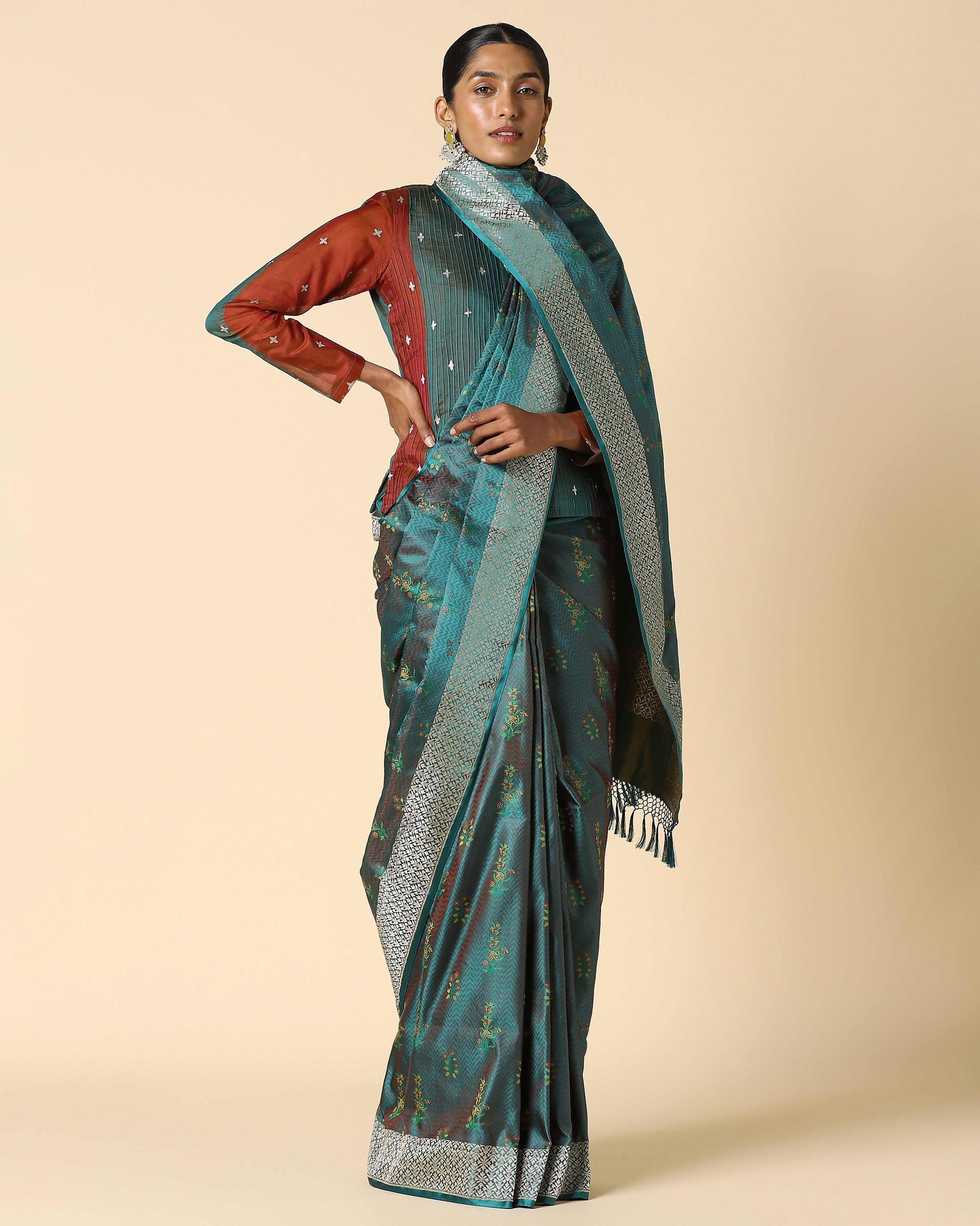 Santati Banarasi Tanchoi And Kadwa Silk Saree