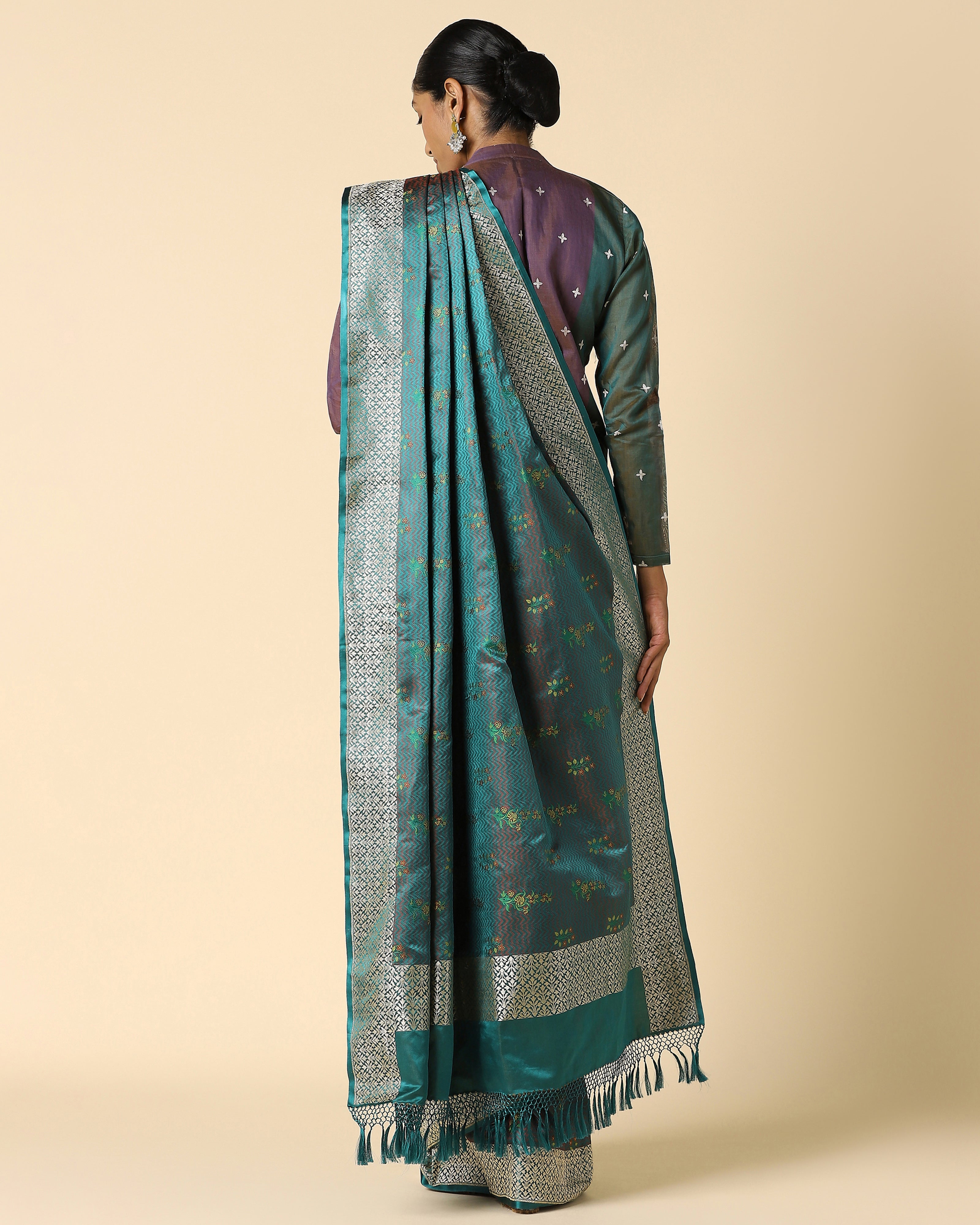 Santati Banarasi Tanchoi And Kadwa Silk Saree