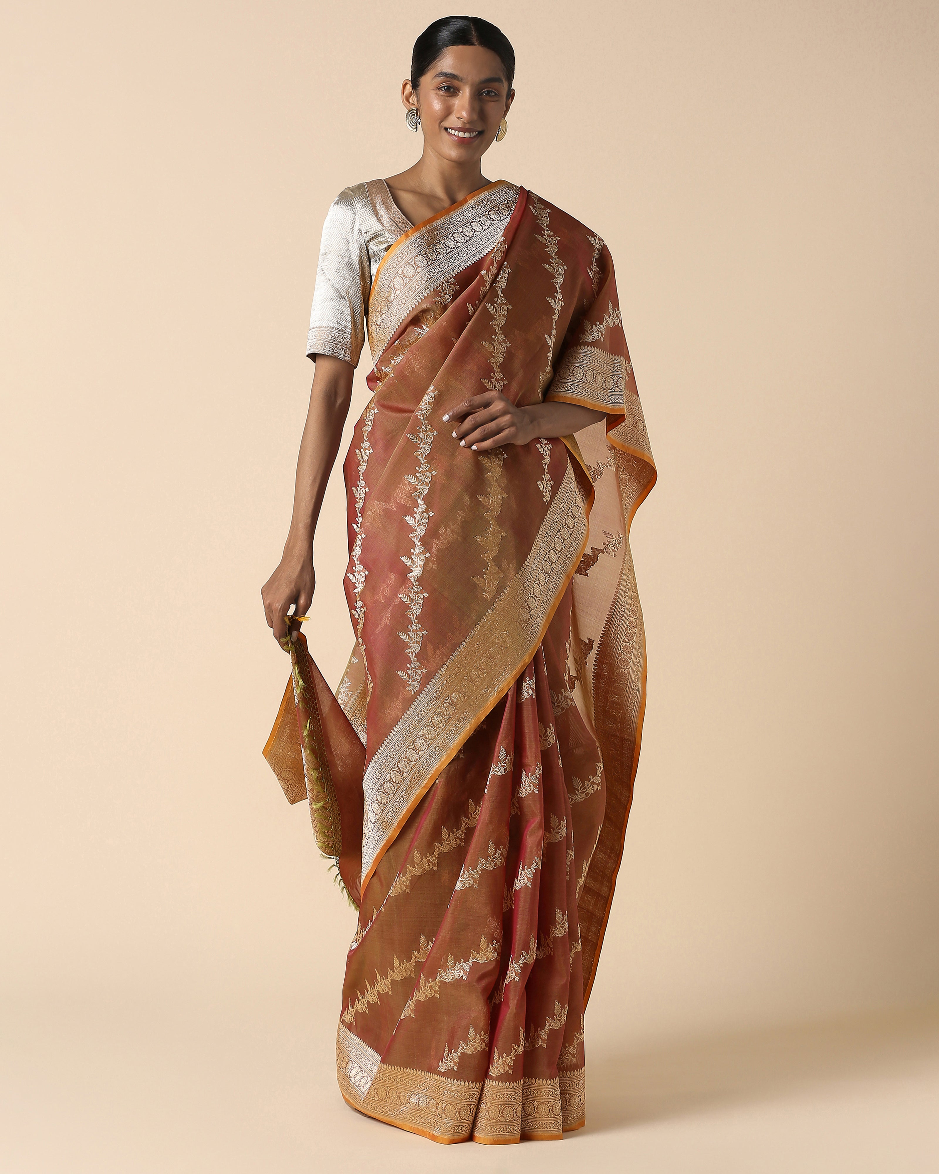 Vayda Banarasi Kadwa Silk Saree