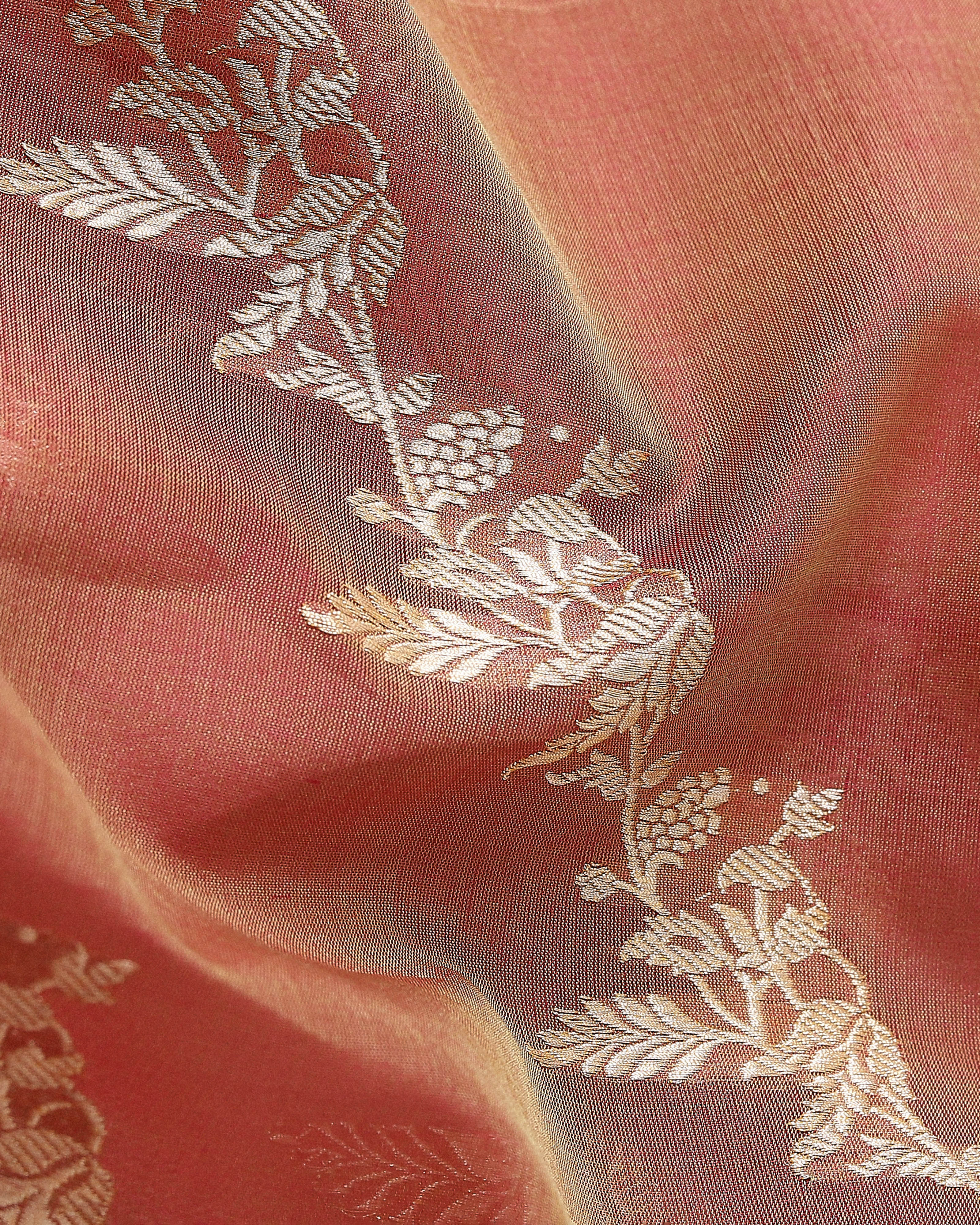 Vayda Banarasi Kadwa Silk Saree